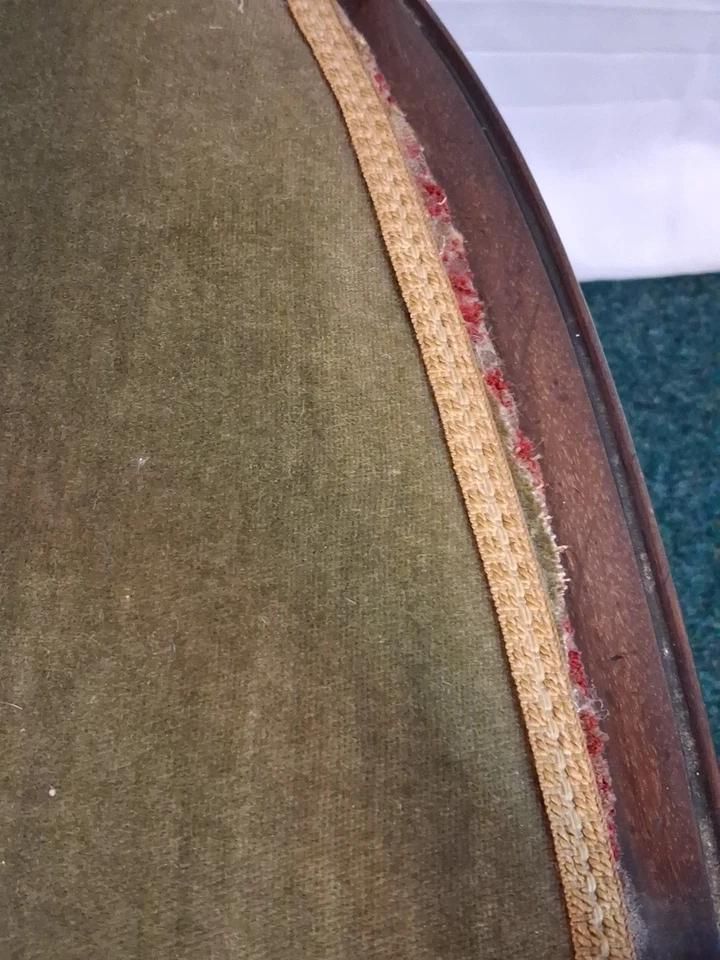 Victorian Elegant Chair With Intricate Carving photo vinterior