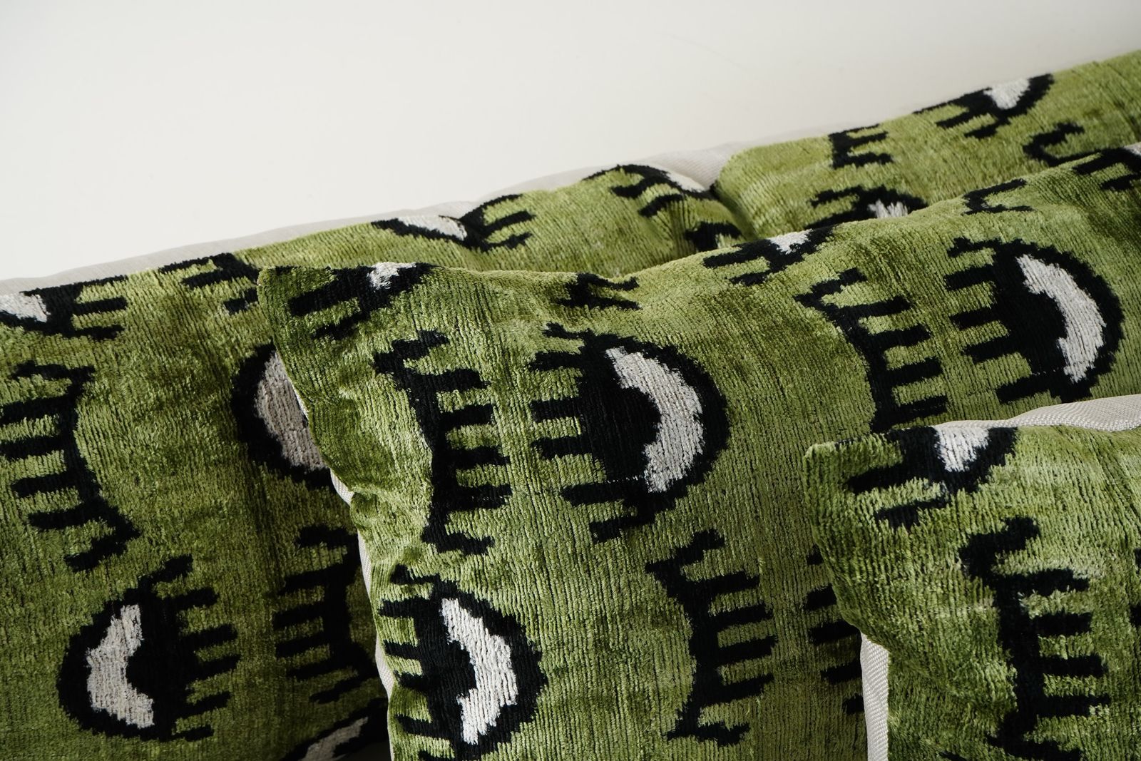 Green Silk Ikat Velvet Eye Bench Pillow Case   Set Of Three Evil Eye Boho Bedding Cushion Cover photo Textiles