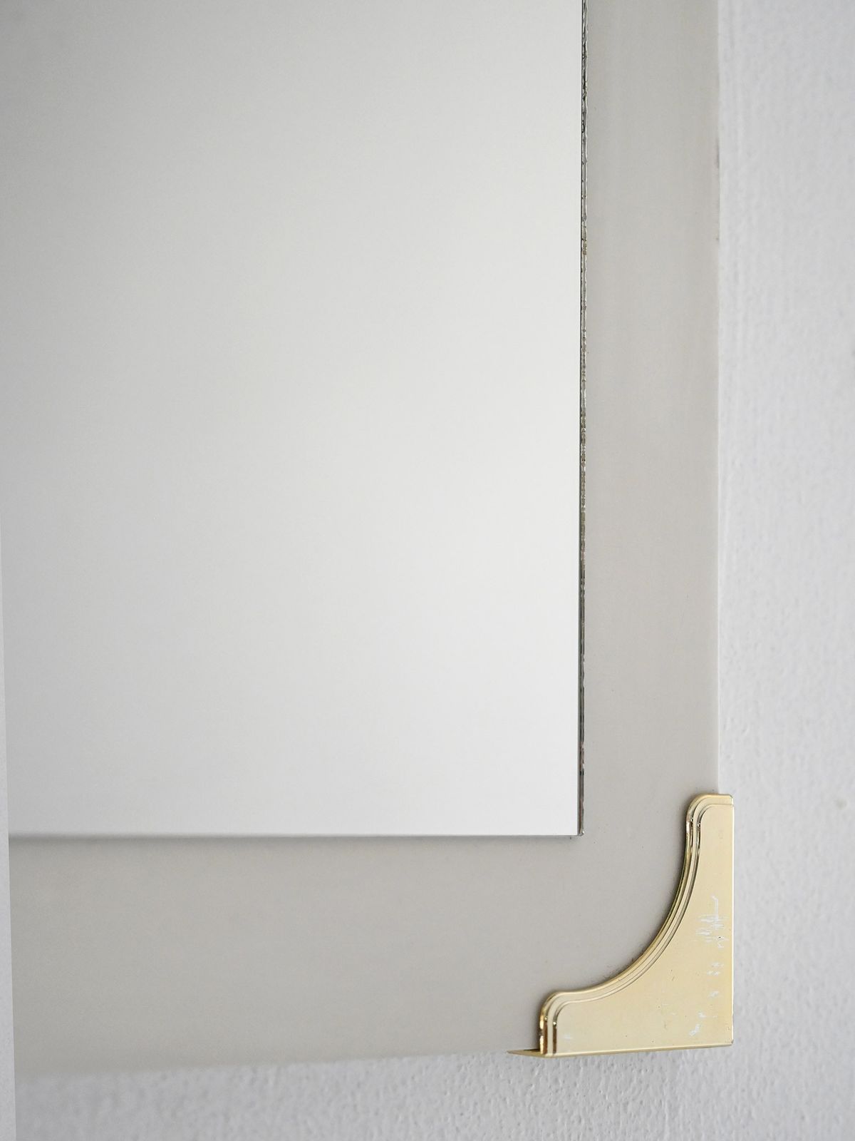Scandinavian Mirror From The 1940s/1950s With White Frame And Brass Details photo furniture