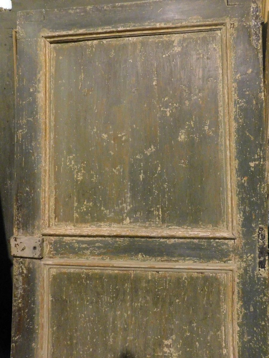 Set Of 2 Painted Wooden Doors, Green With Decorated Noble Initials, Italy photo Home Fixtures