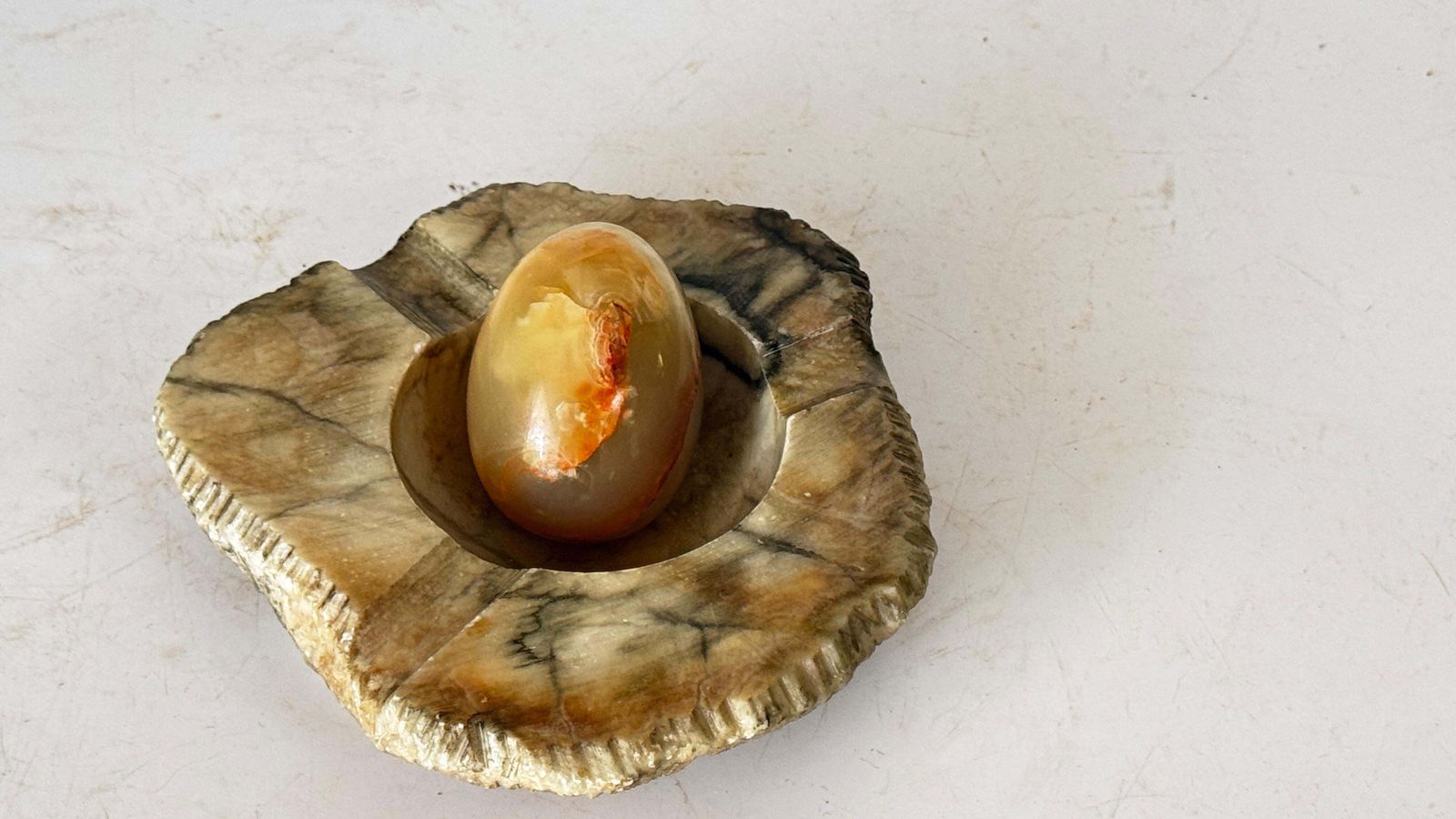 White Green Grey Marble Ashtray With Decorative Marble Egg – Italy, 1960s photo Home Decor