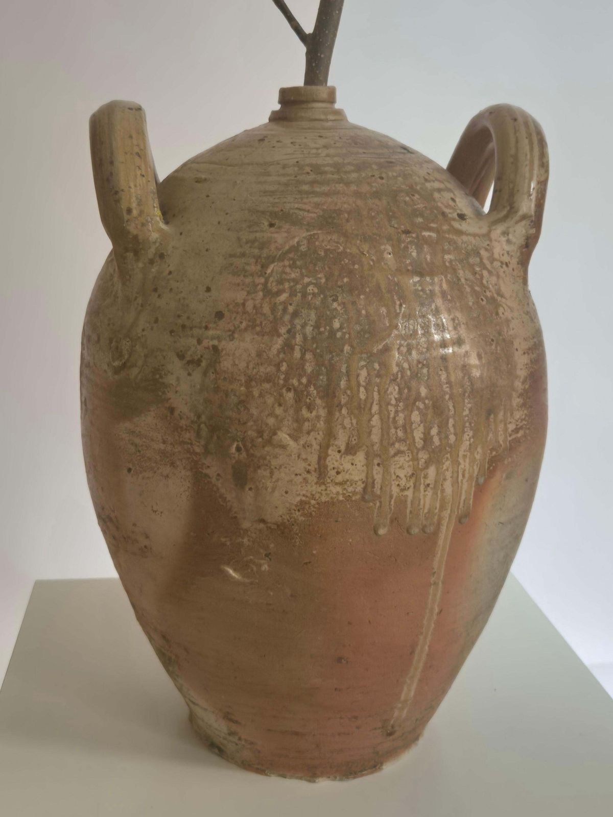 Large Antique French Urn, Beautiful Rustic Patina. photo Home Decor