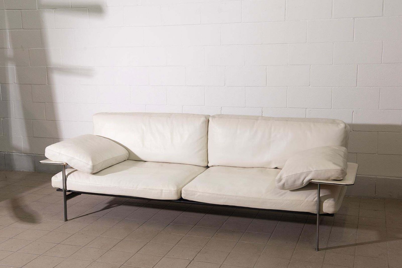 Diesis Sofa For B&B By Paolo Nava And Citterio In White Leather photo furniture