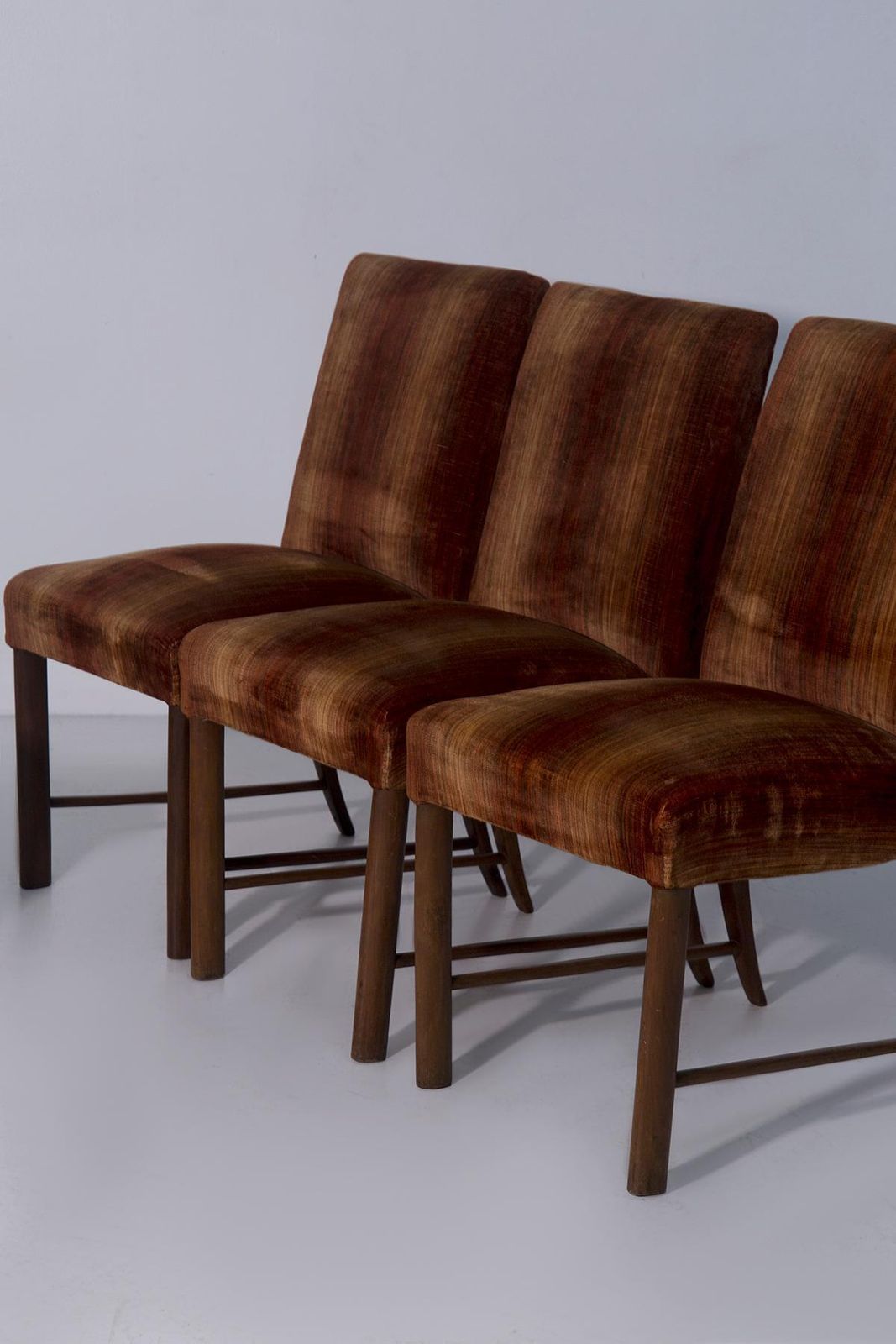 Set Of Six Chairs By Paolo Buffa With Original Velvet Fabric Of The Period photo buy
