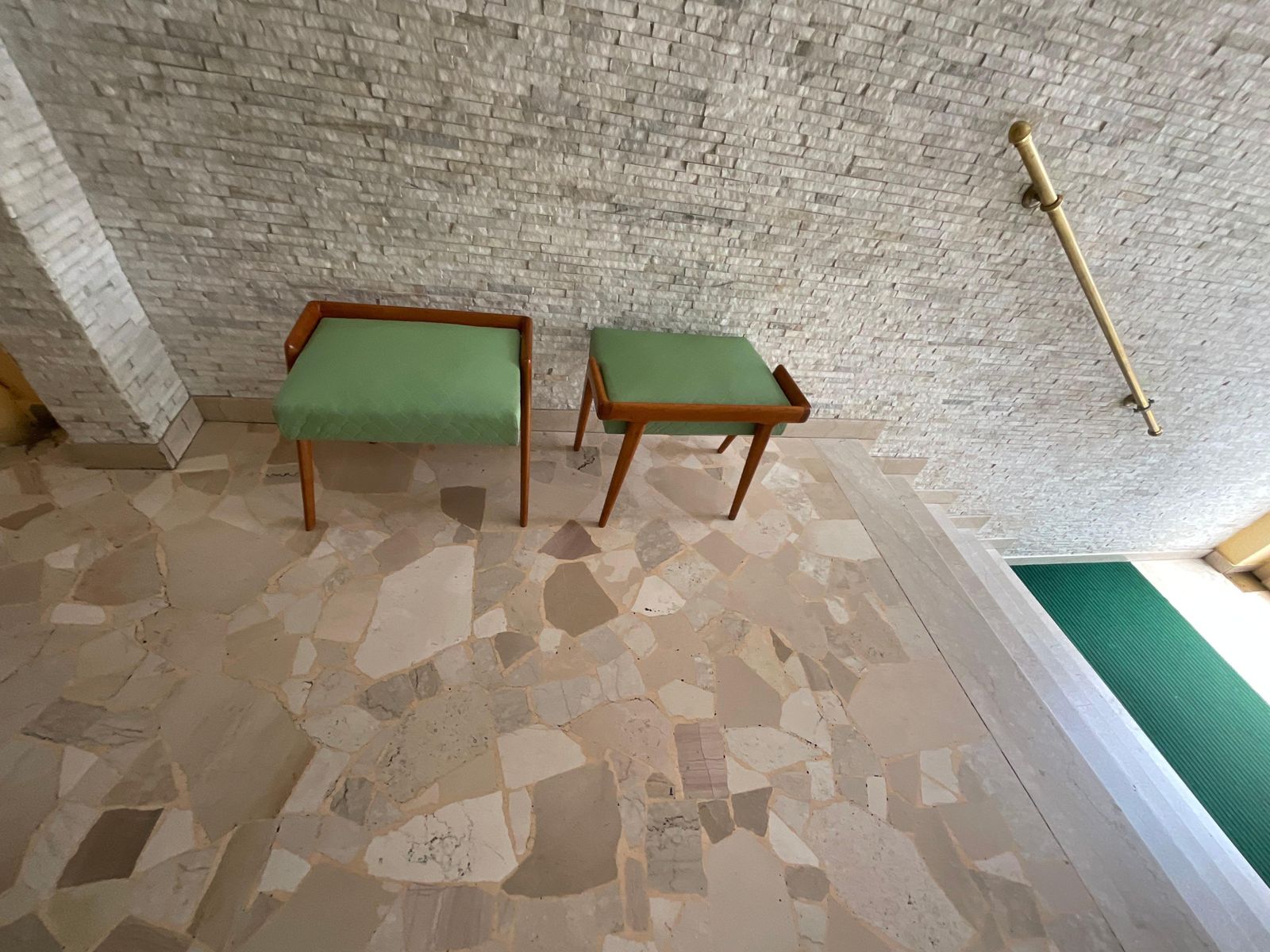 Ico Parisi   Coppia Di Panchette In Ciliegio Imbottitura Originale Ieco Pelle photo Furniture