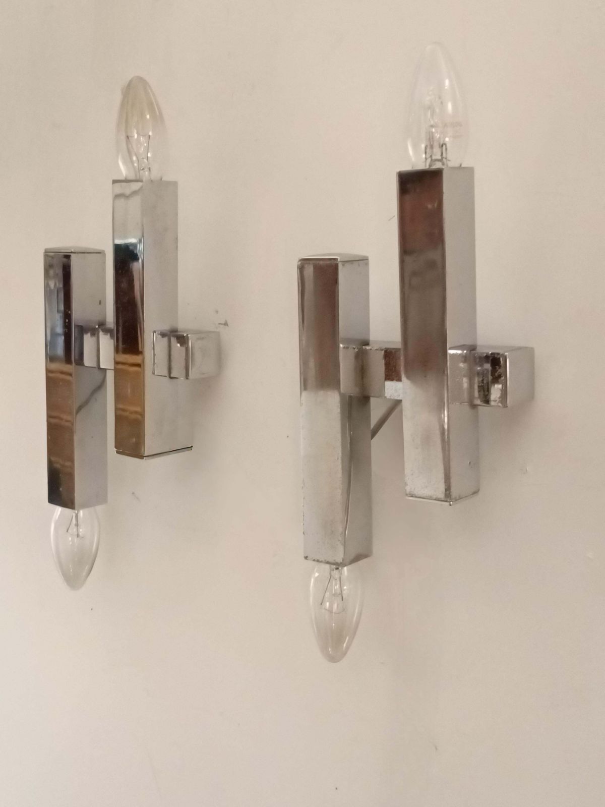 Gaetano Sciolari Set Of 4 Chrome Wall Lamps, Italy 1970s photo Lighting