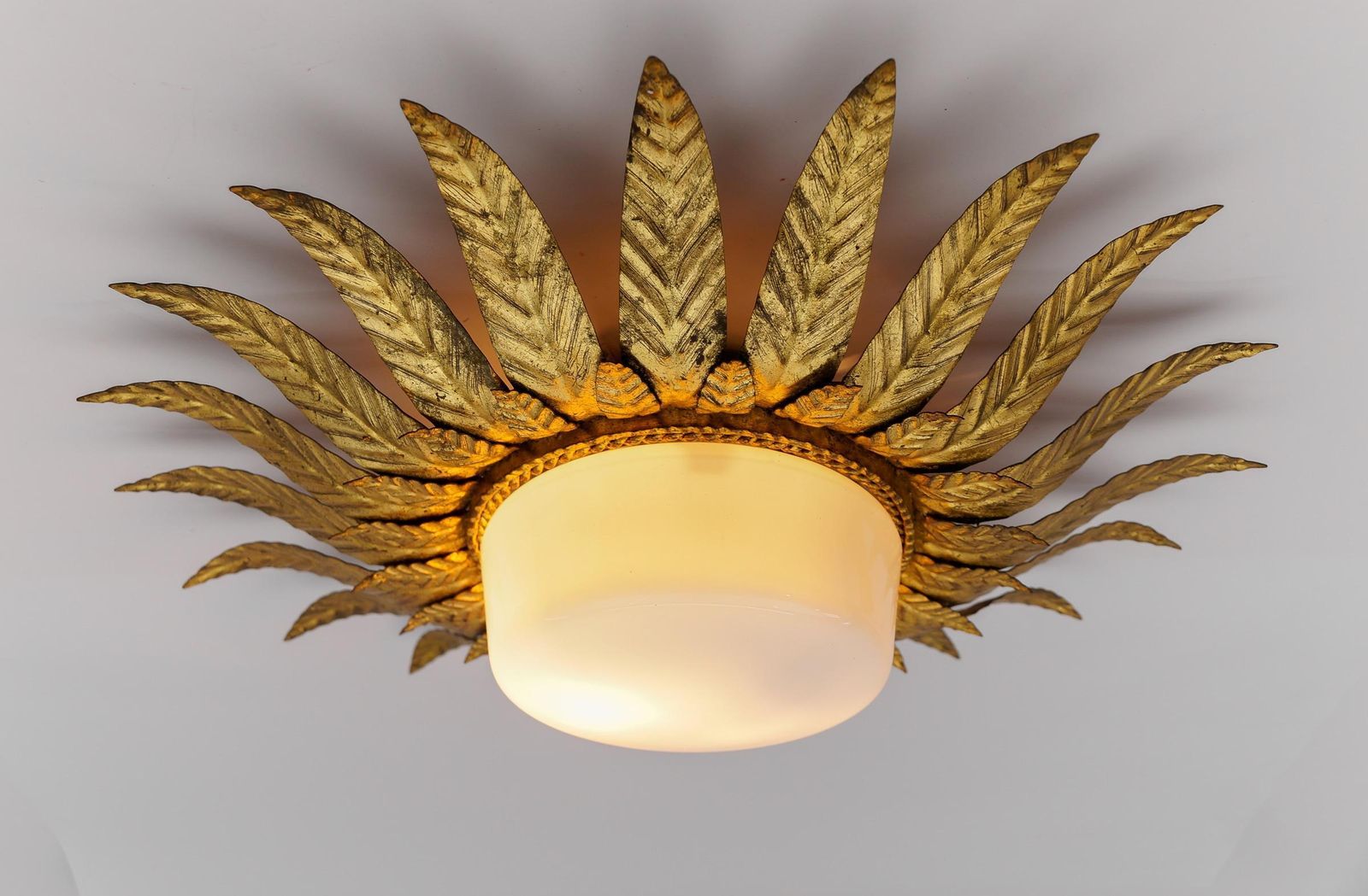 Rare Mid Century Modern Sunburst Ceiling Lamp In Metal And Milk Glass 1960 Italy photo 1632.0