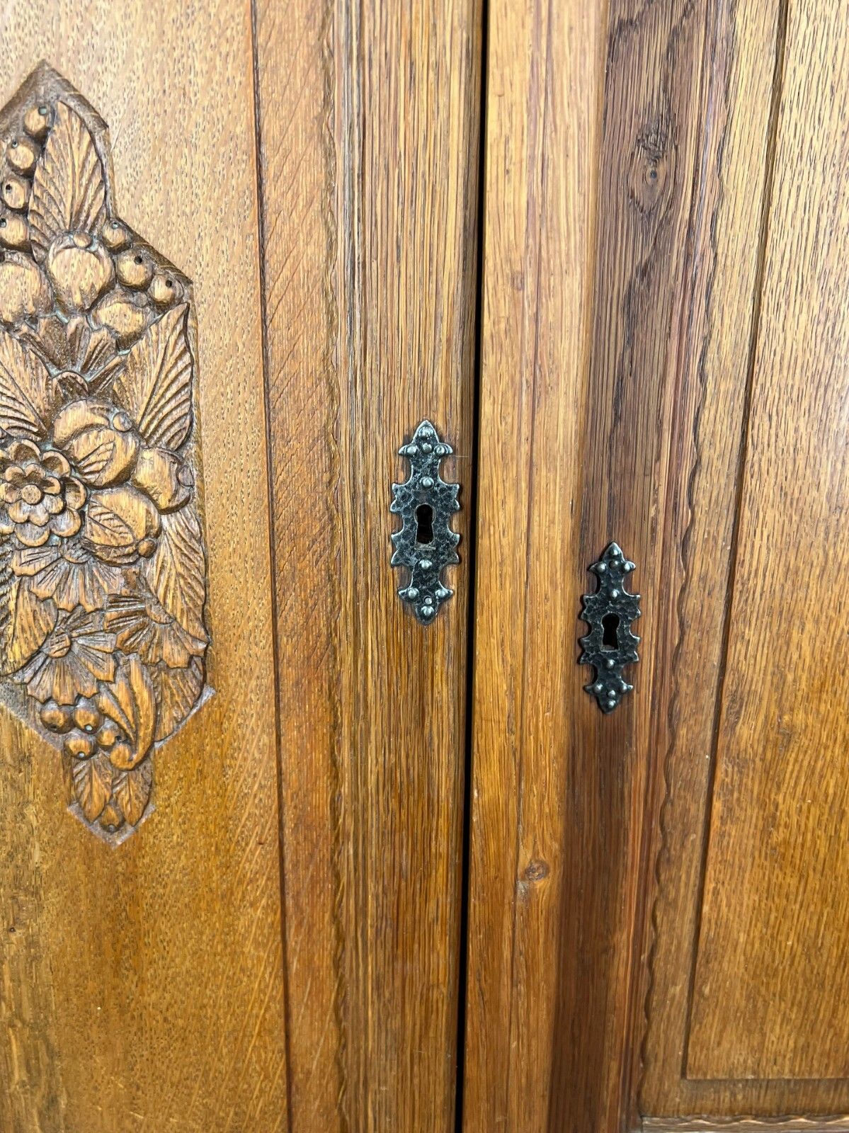 photo for sale French Antique Marble  Topped Chest Of Drawers / Sideboard (Lot 2371)