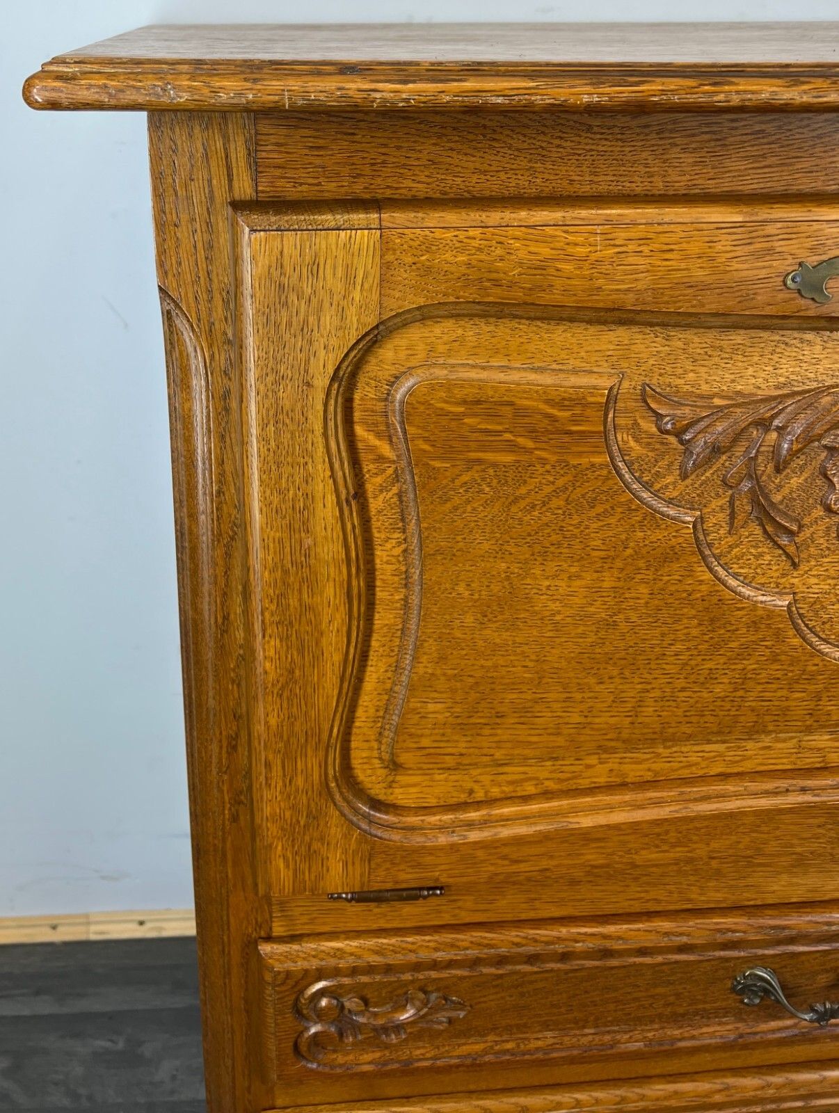 Vintage Oak French  Louis XIV Chest Of Drawers / Sideboard / Cabinet (Lot 2035) photo for sale