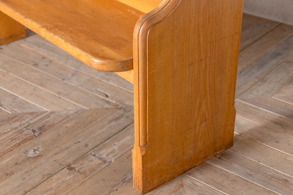 Solid English Oak Church Pew photo vinterior