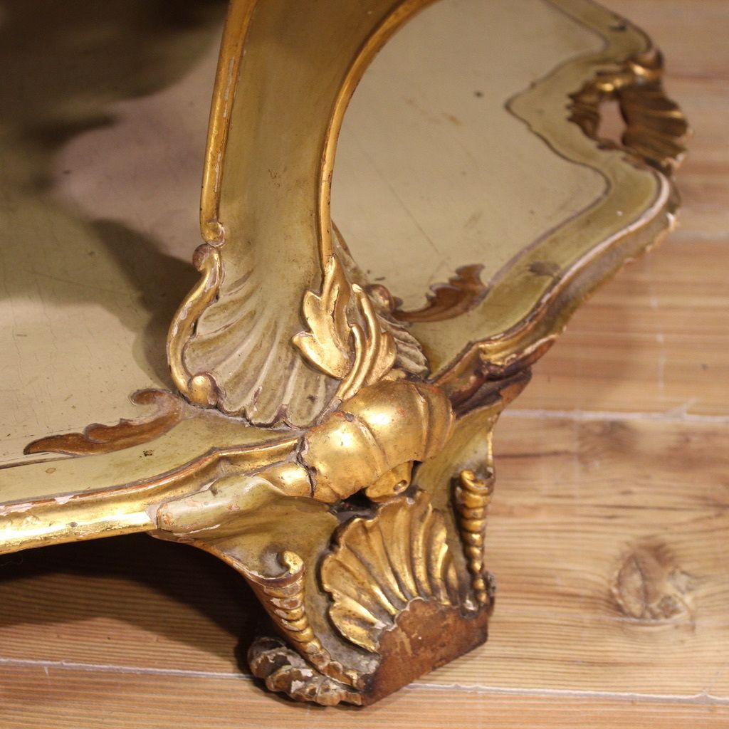 photo for sale Venetian Lacquered Coffee Table In Louis XV Style From The 20th Century
