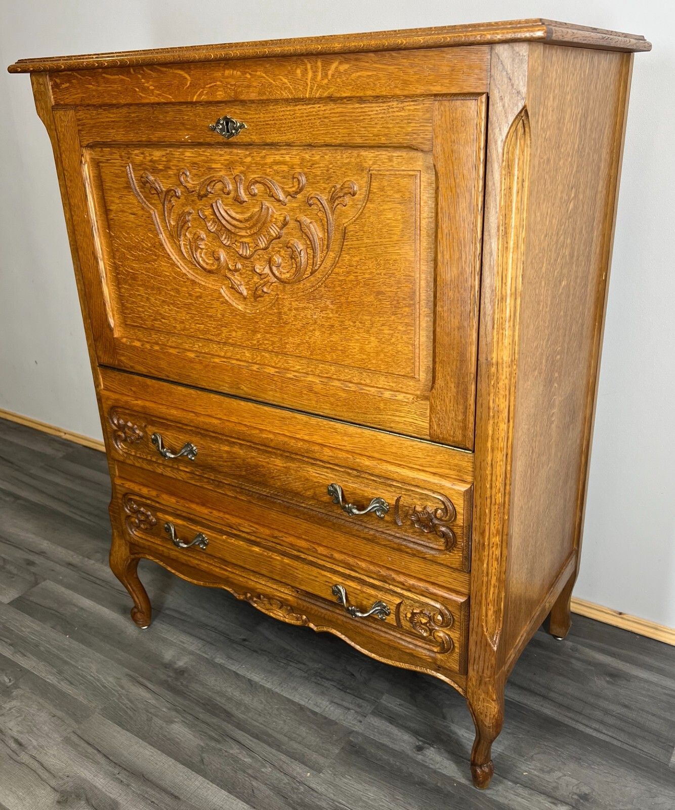 Amazing Vintage French Louis XIV/ Sideboard / Cabinet (Lot 2646) photo vinterior