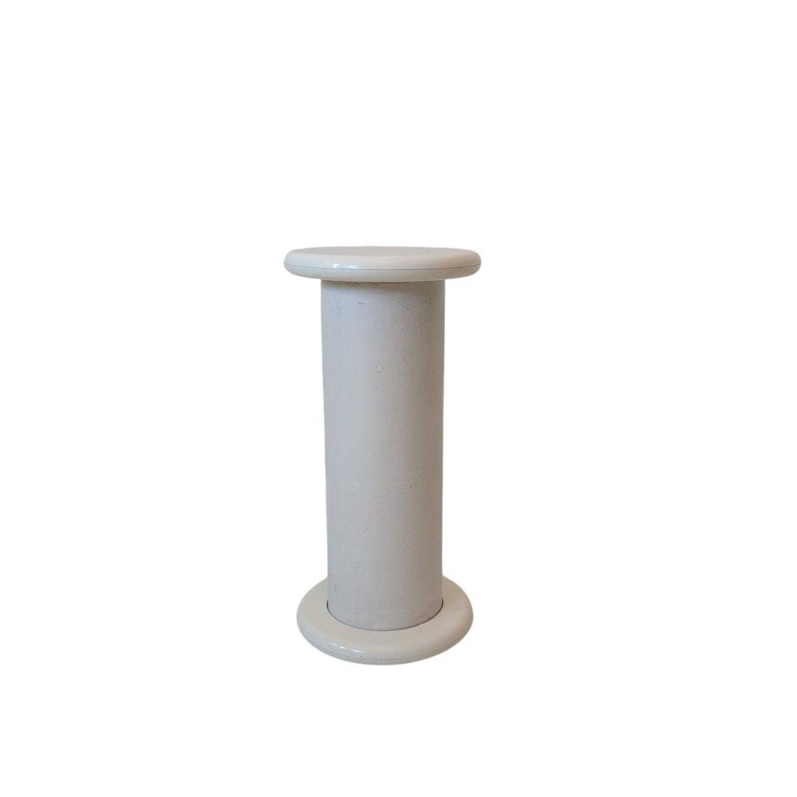 Vintage Italiaanse Witte Sokkel — Kunststof En Kartonnen Kolom, Jaren 1980 photo furniture