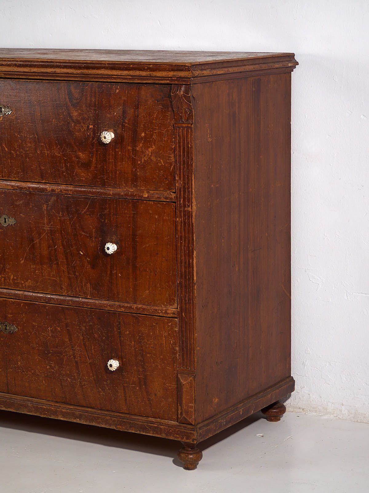 photo furniture Large Antique Chest Of Drawers (C.1920) #25