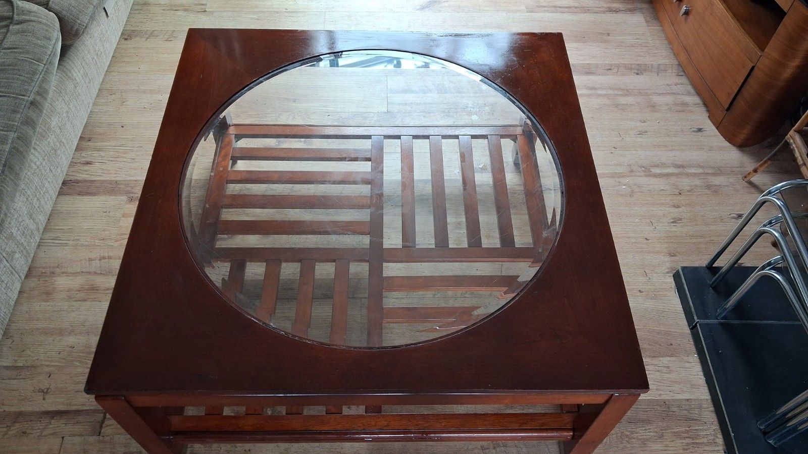 photo vintage Original Stickley Metropolitan American Cherrywood Drinks /Coffee Table
