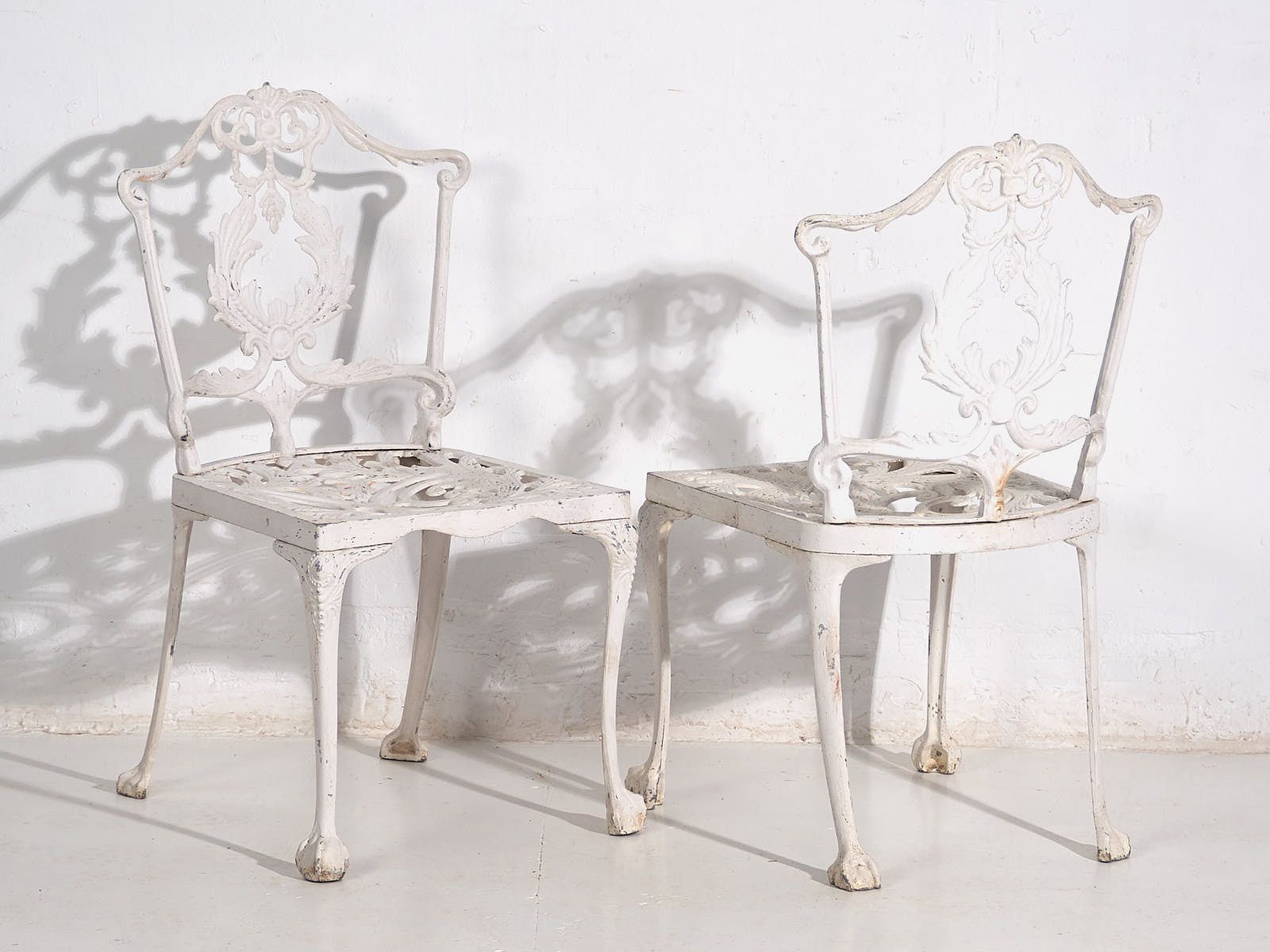 Vintage White Garden Table And Chairs (C.1950). Set Of 5 Pieces photo Garden Furniture
