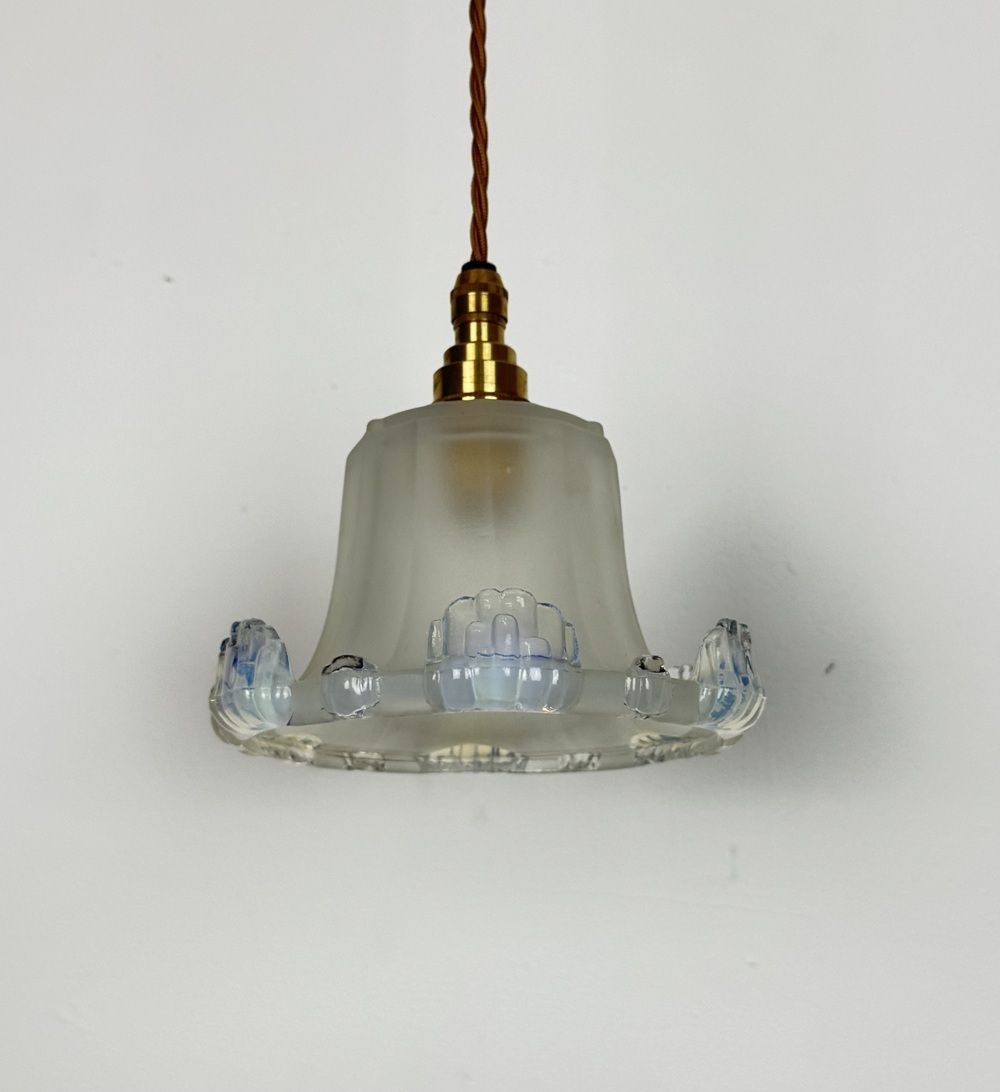 Frosted Glass Pendant Light With Vaseline Glass Detail (22586) photo 225.0