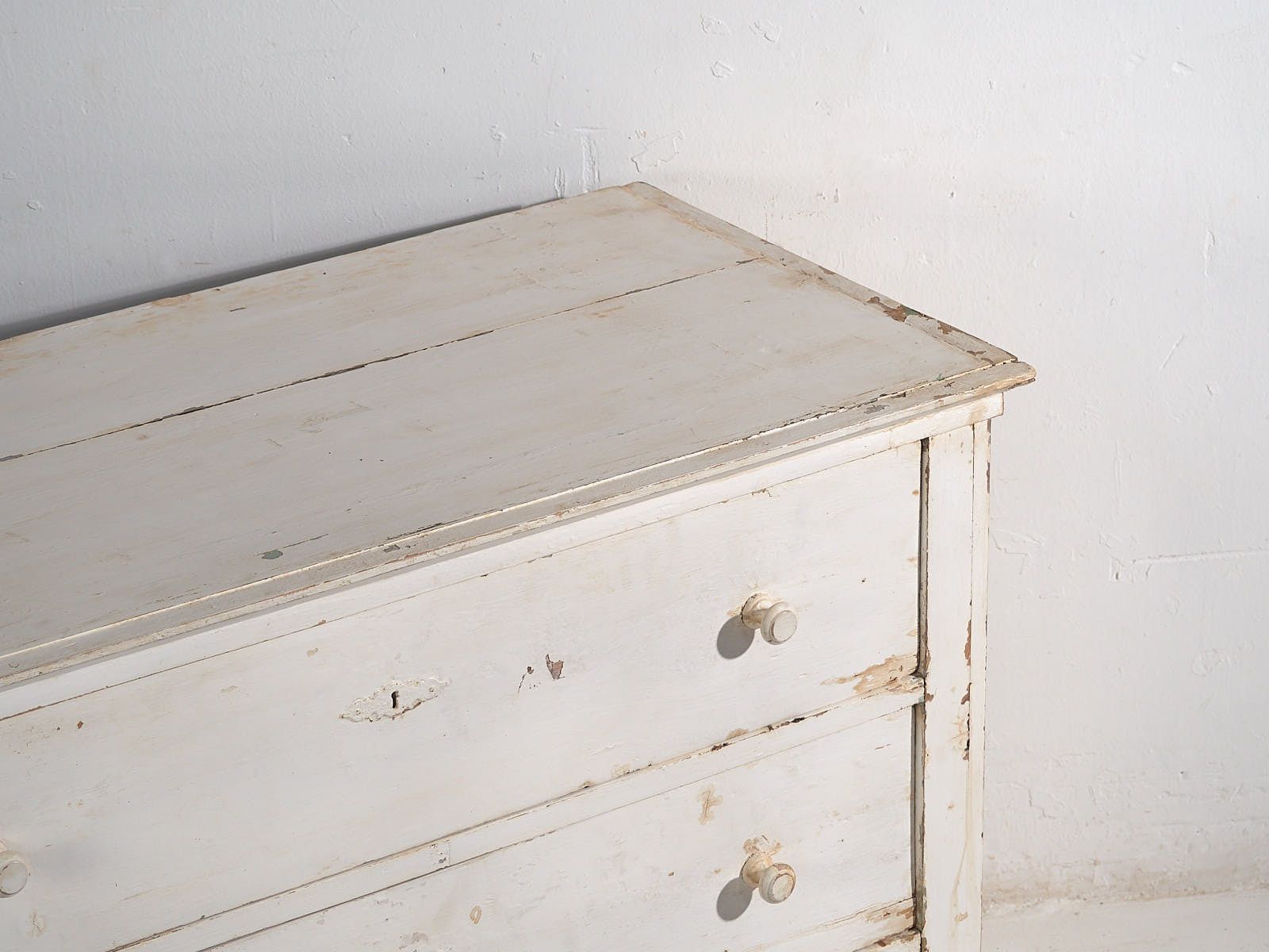 Antique White Dresser (C.1920) #24 photo furniture