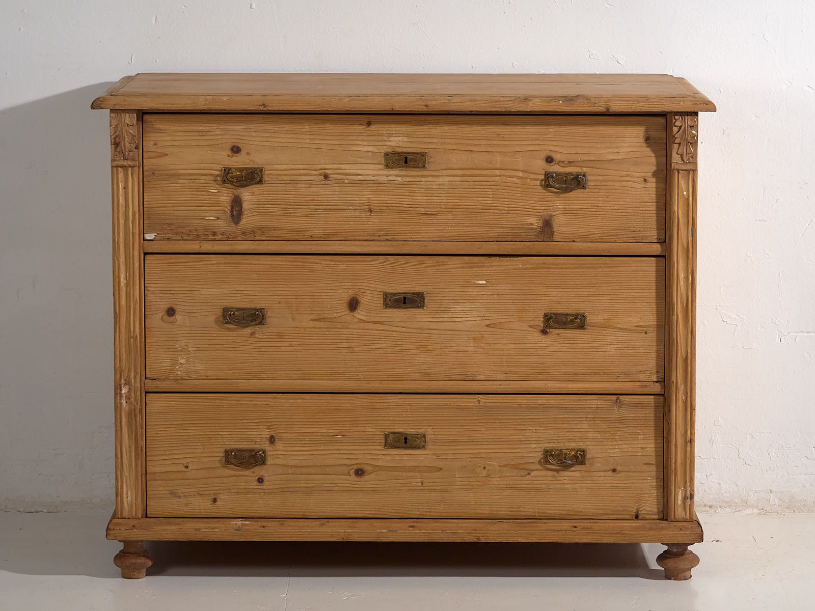 Antique French Provençal Style Chest Of Drawers (C.1920) #3 photo vinterior