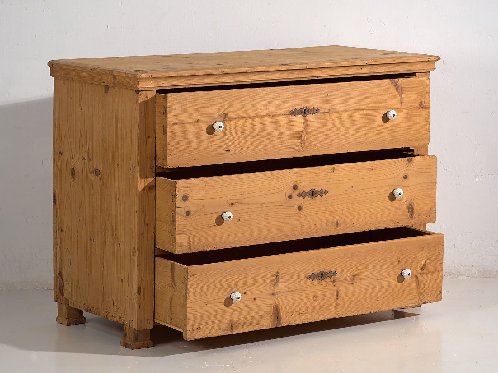 Antique Solid Wood Chest Of Drawers (C.1920) #14 photo Furniture