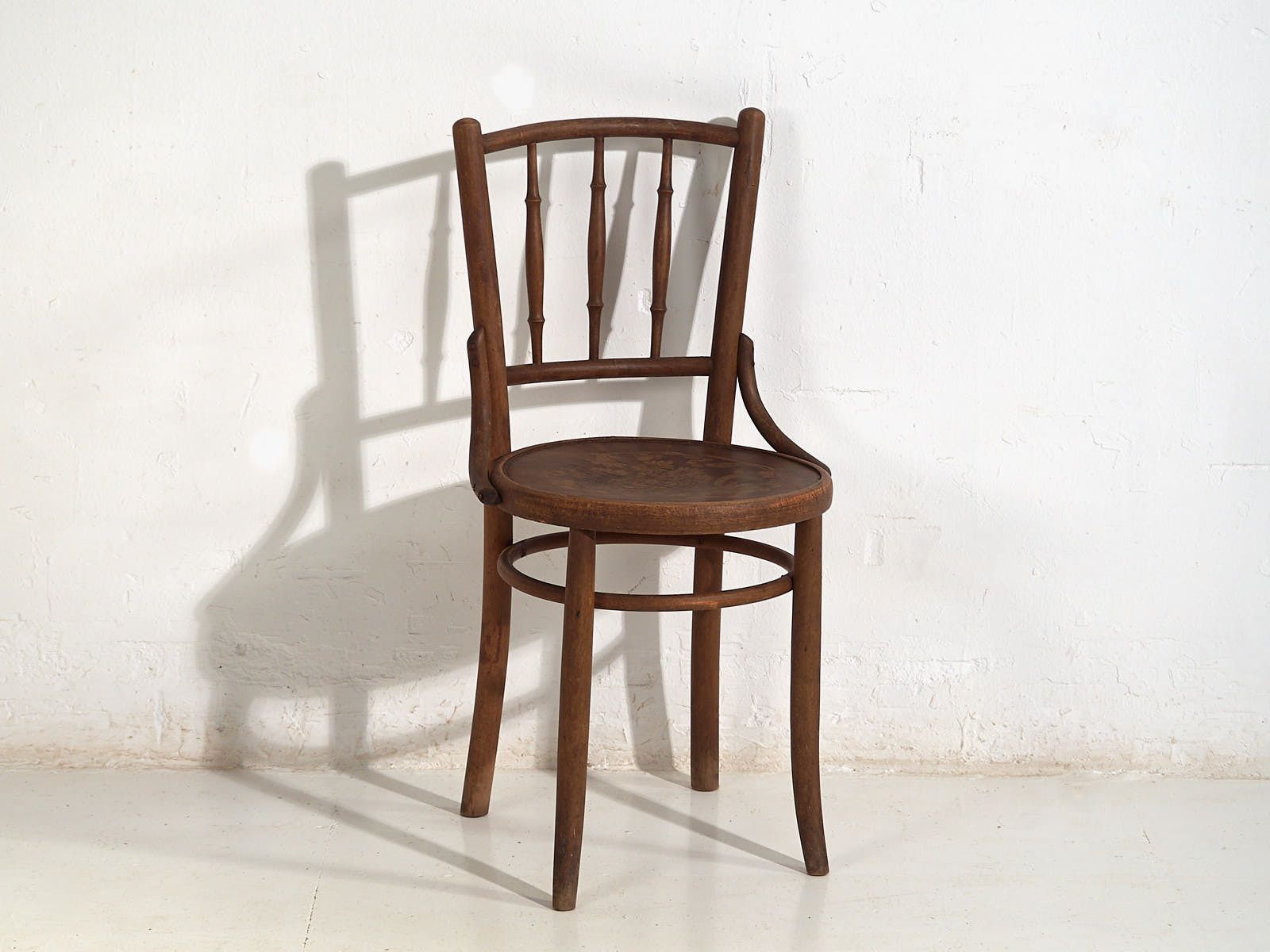 1211.0 Antique Parisian Cafe Style Chairs (C.1920). Set Of 6 Pieces #3 photo