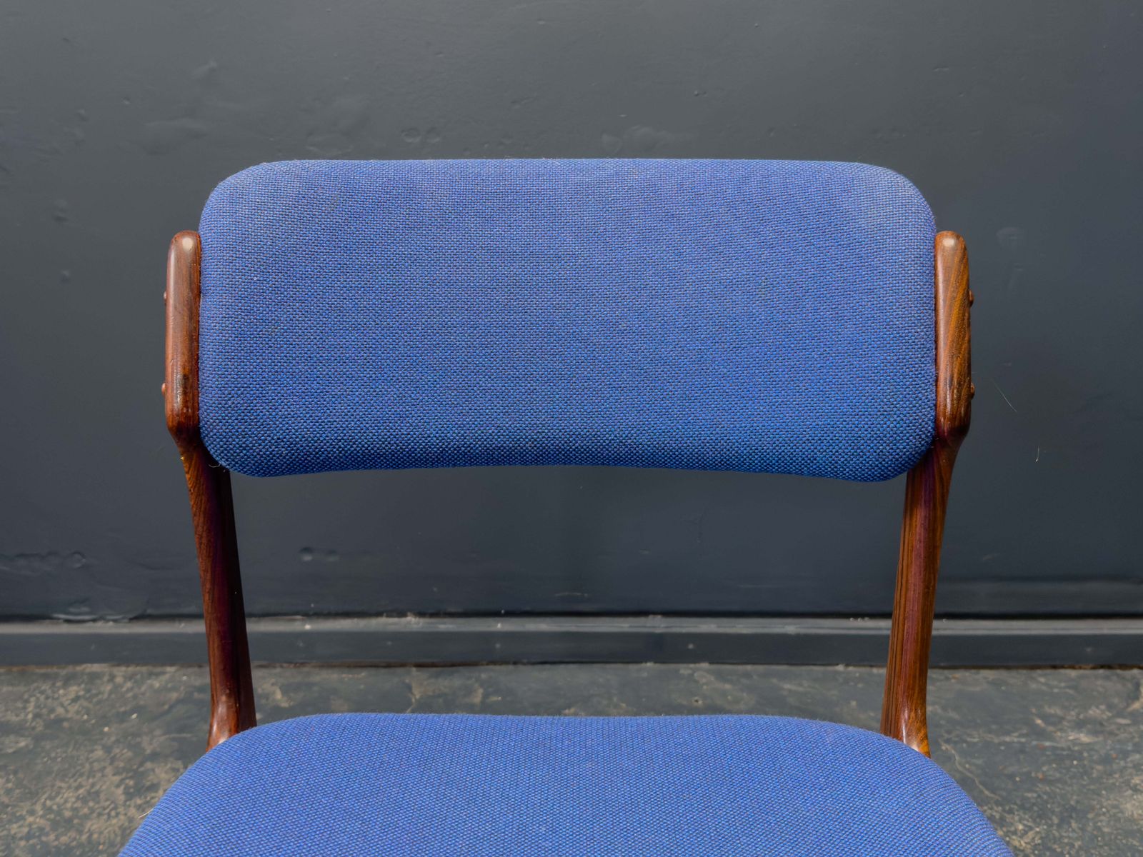 photo vinterior Set Of 6 Erik Buch Model 49 Rosewood And Blue Upholstered Dining Chairs