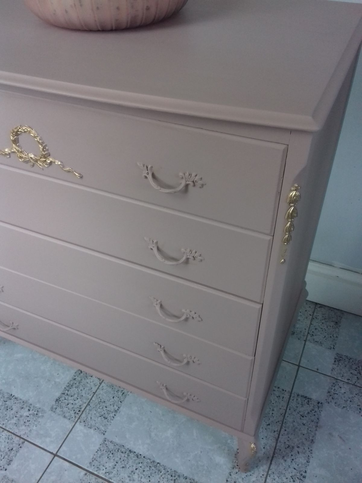 French, Stunning Olympus Bedroom Set photo vinterior