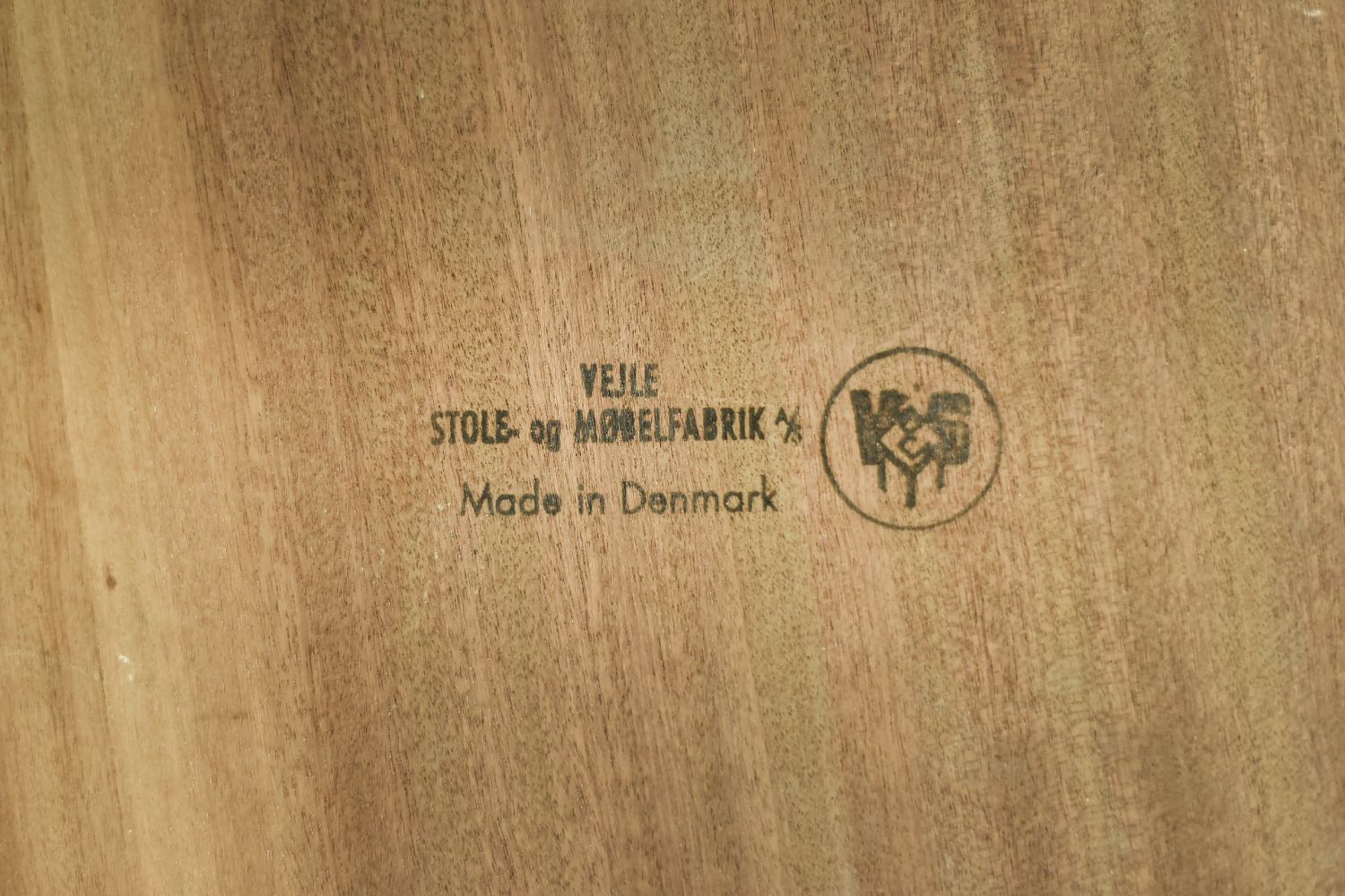 Mid Century Modern Danish Teak Coffee Table By Henning Kjærnulf For Vejle Møbelfabrik, 1960s photo Furniture