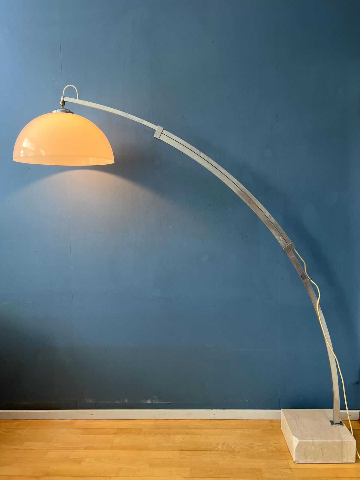 Vintage Space Age Booglamp In De Stijl Van Guzzini