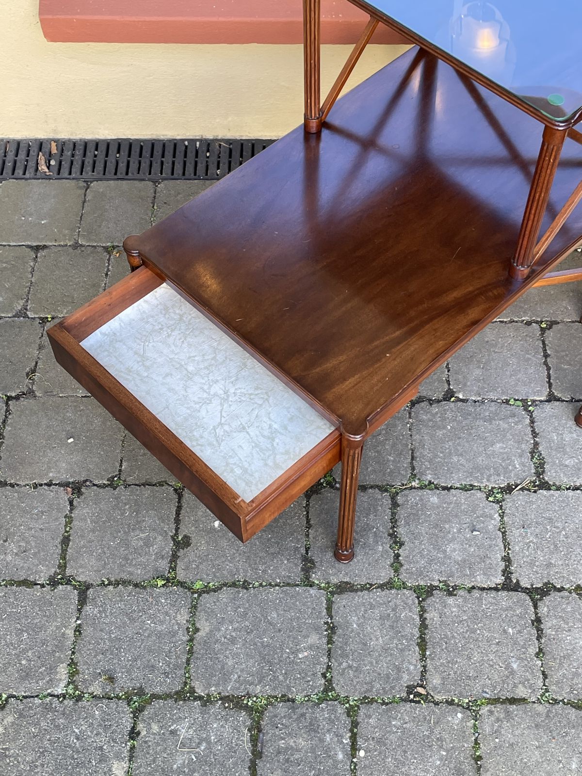 Pair Of Regency Style Twentieth Century Bedside Tables photo Furniture