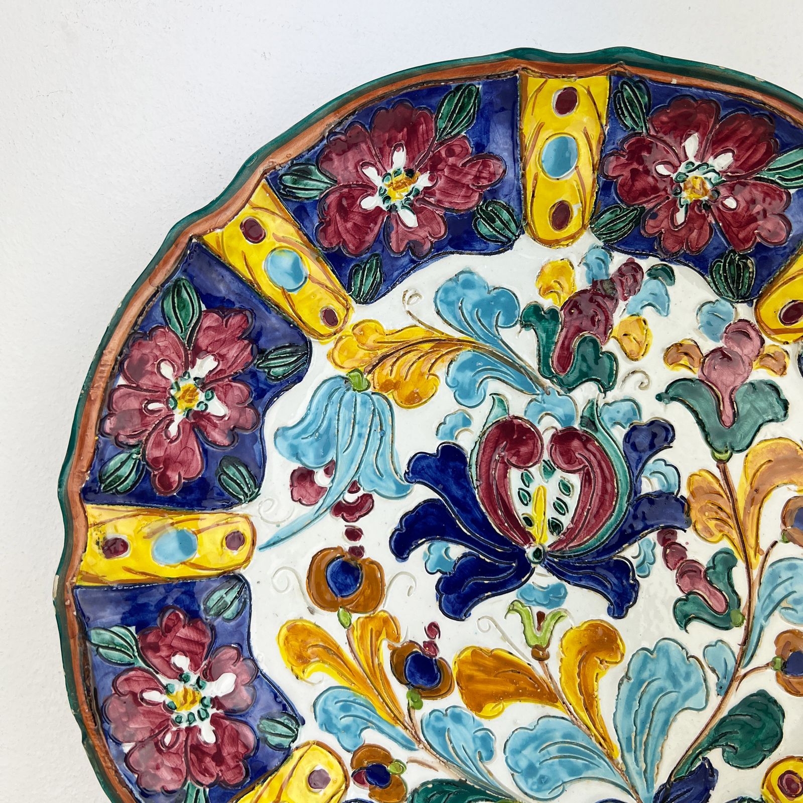 Vintage Mancinelli Italian Handpainted Sgraffito Plate photo Home Decor