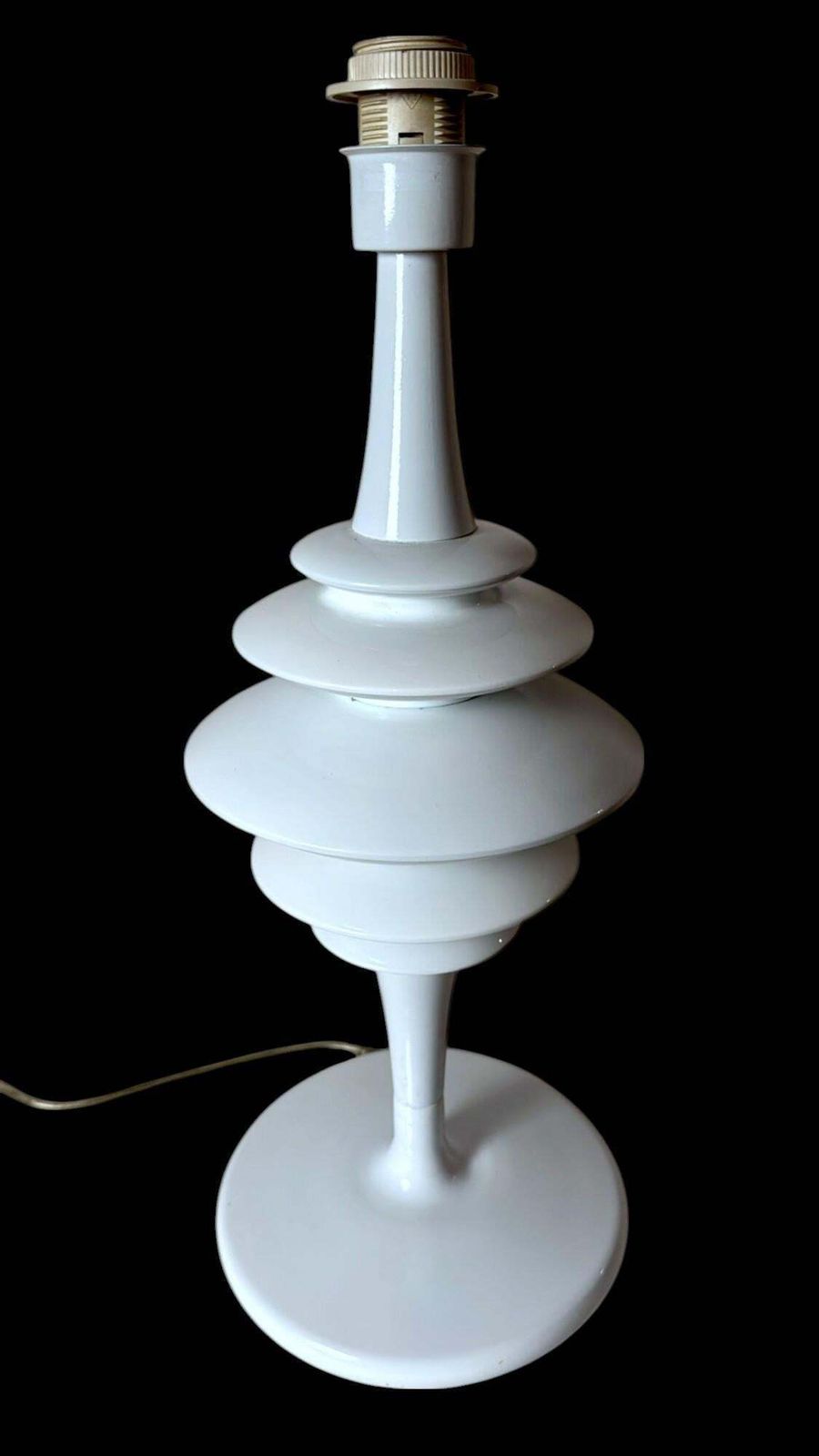 Space Age White Painted Aluminum Table Lamp In The Style Of Arredoluce photo for sale
