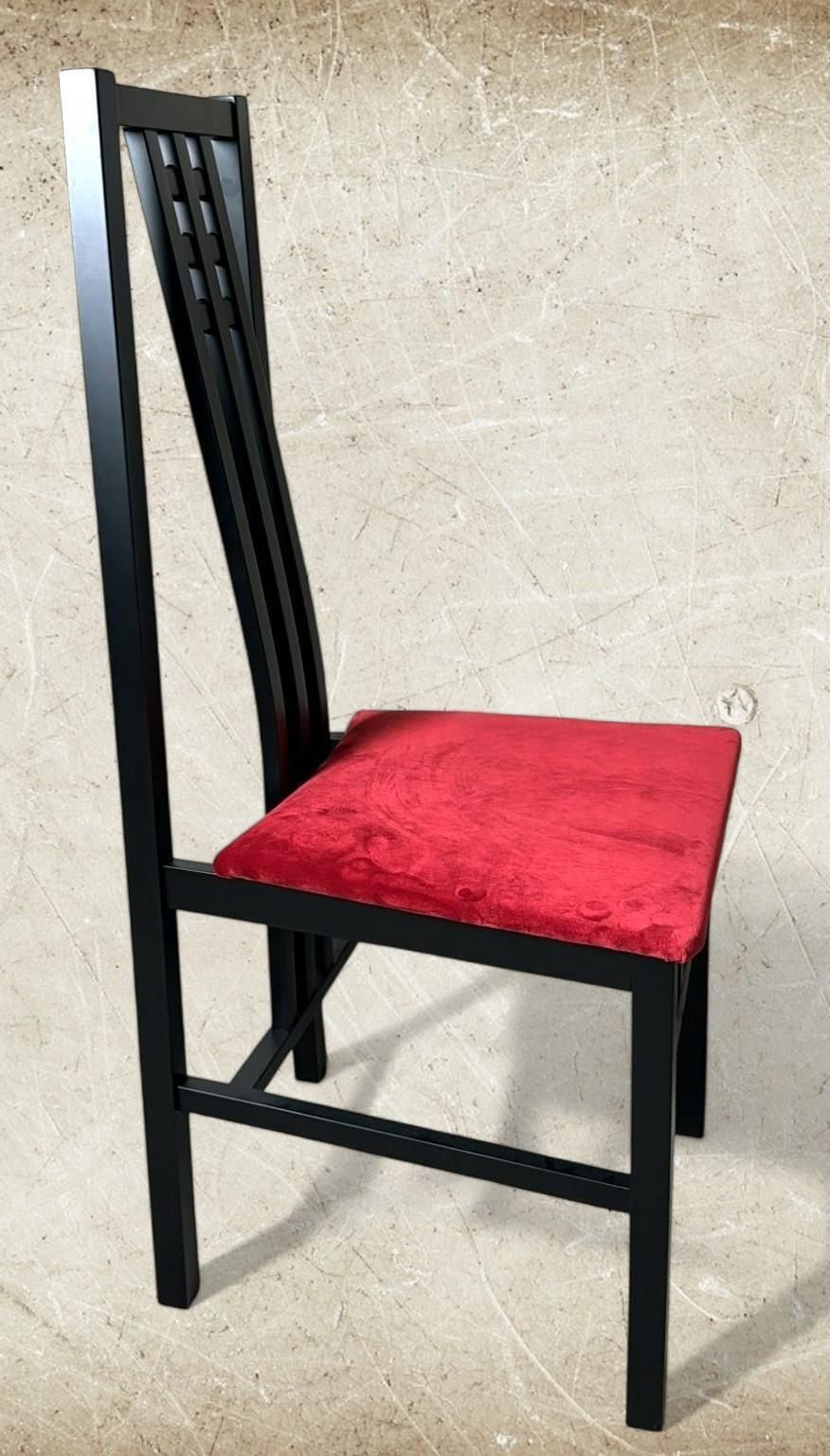 photo vinterior Mackintosh Style Pair Italian Black Lacquered Wood Chairs Red Velvet Upholstery