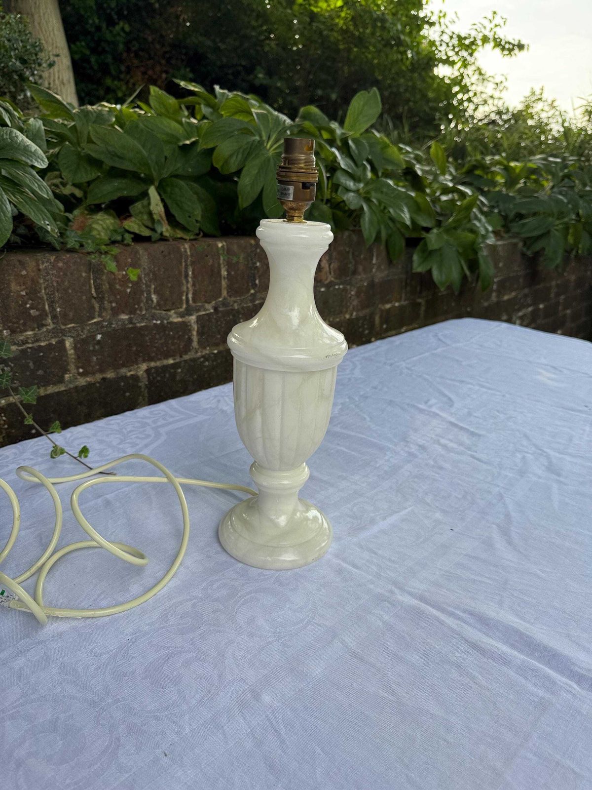 Vintage Alabaster Table Lamp With Carved Stone Base And Cream Empire Shade, Heavy Sculptural Lighting With Soft Veining – Working Pat Tested photo vintage