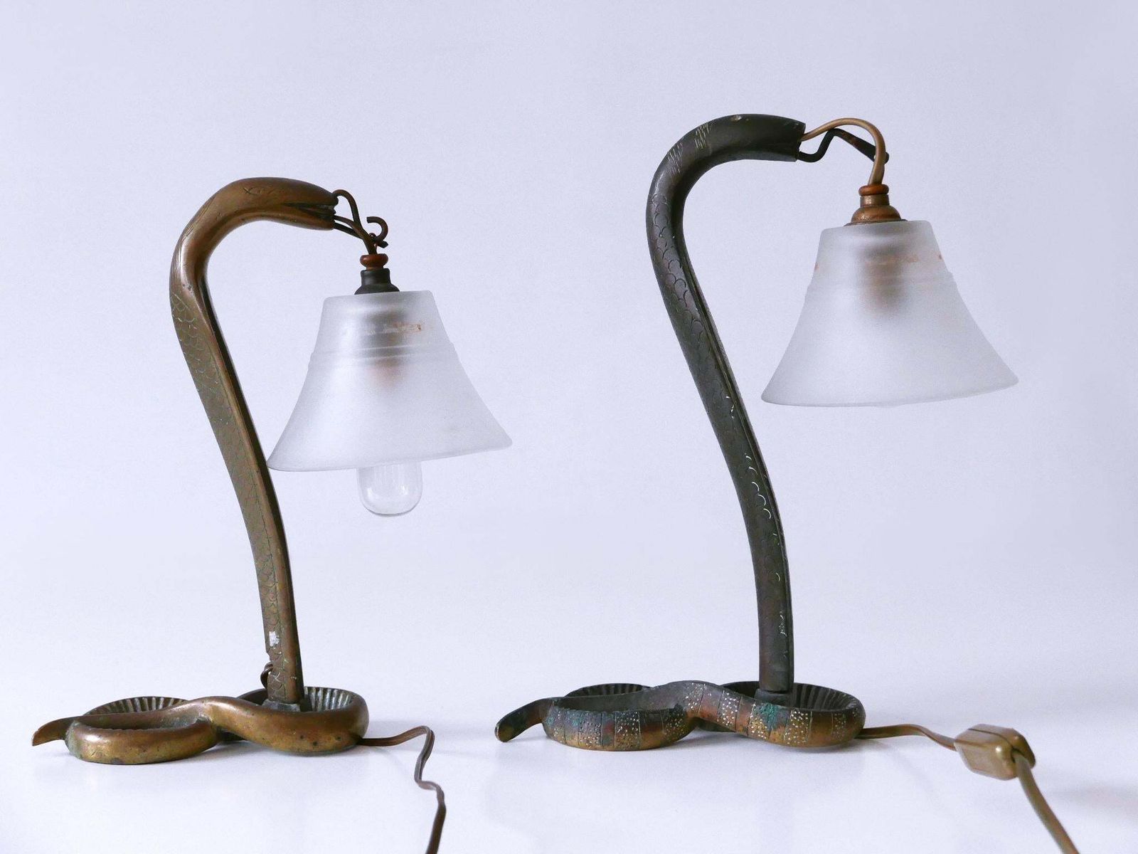 1546.0 Set Of Two Decorative Art Nouveau Bronze Cobra Table Lamps 1910s photo