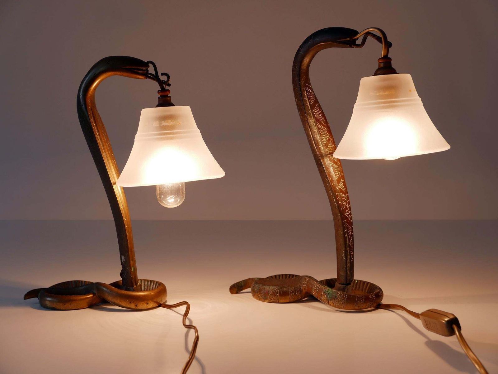 photo vintage Set Of Two Decorative Art Nouveau Bronze Cobra Table Lamps 1910s