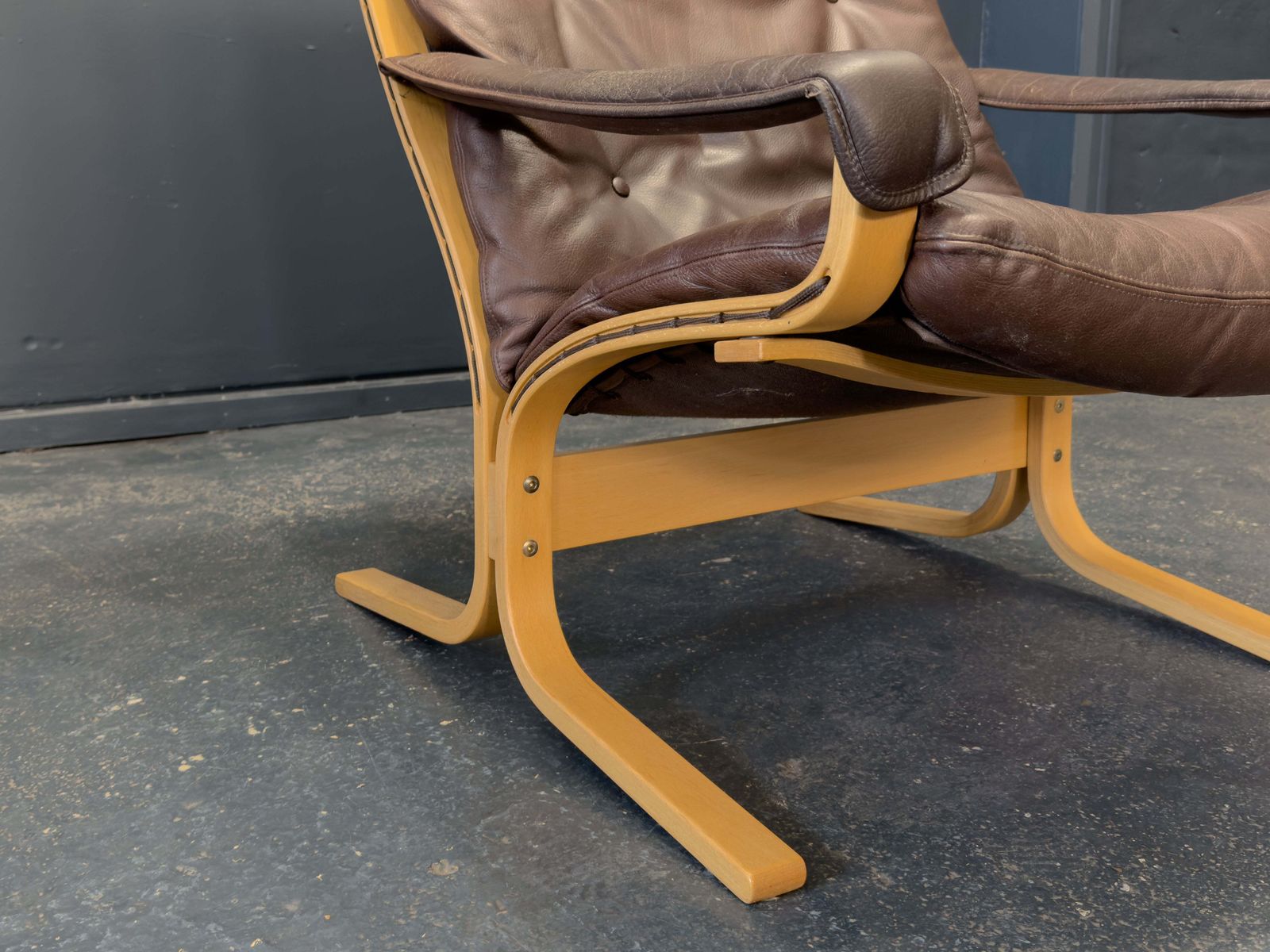 Brown Leather Siesta Chair By Ingmar Relling photo buy