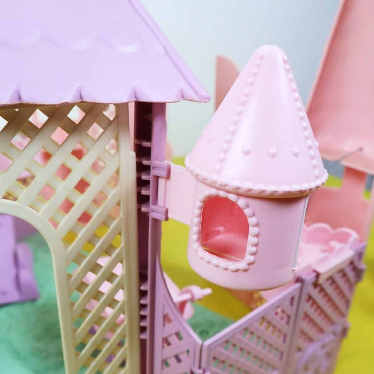 photo furniture Vintage Mattel Game Lady Chiomina Castle