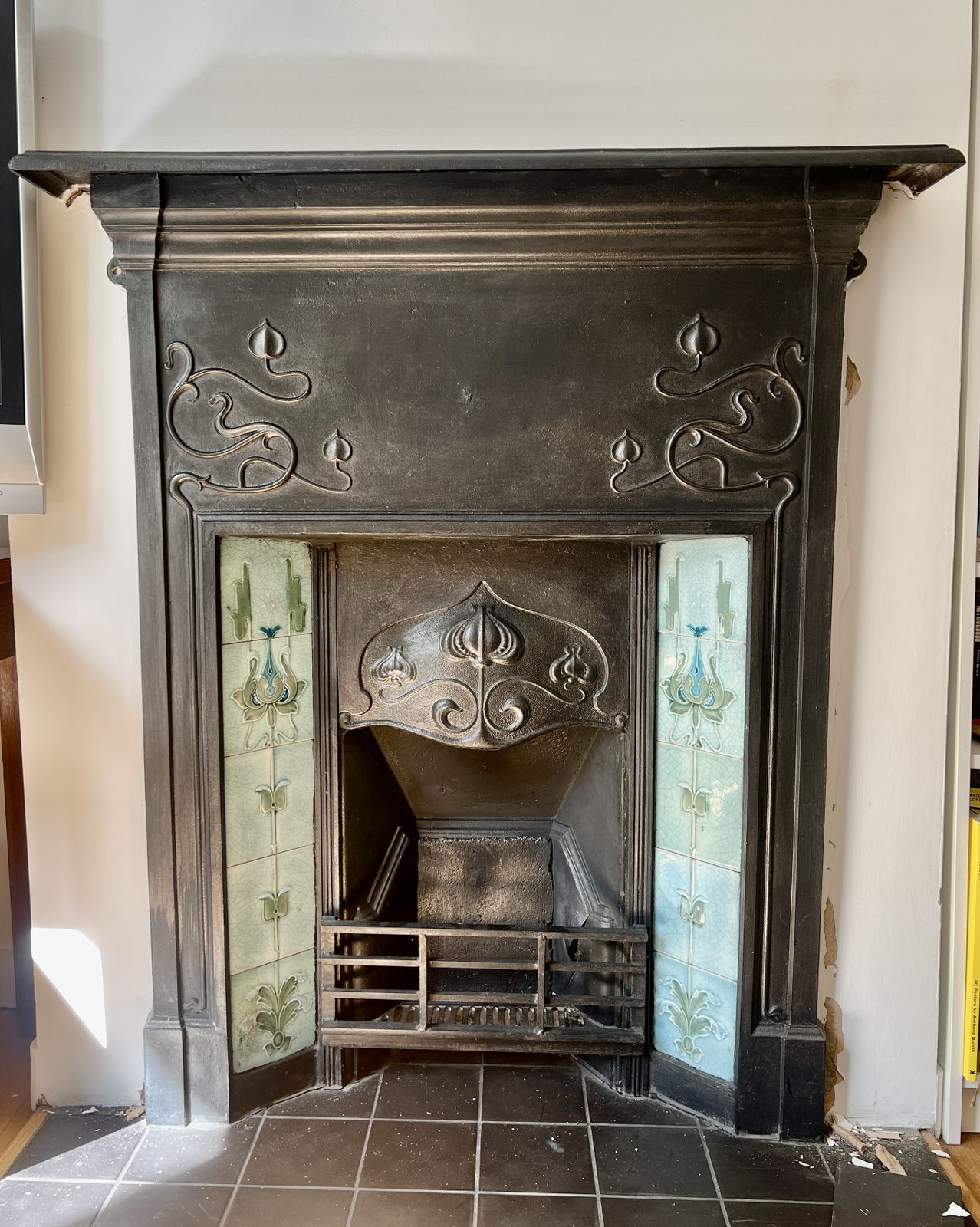 Cast Iron Art Nouveau Fireplace   London