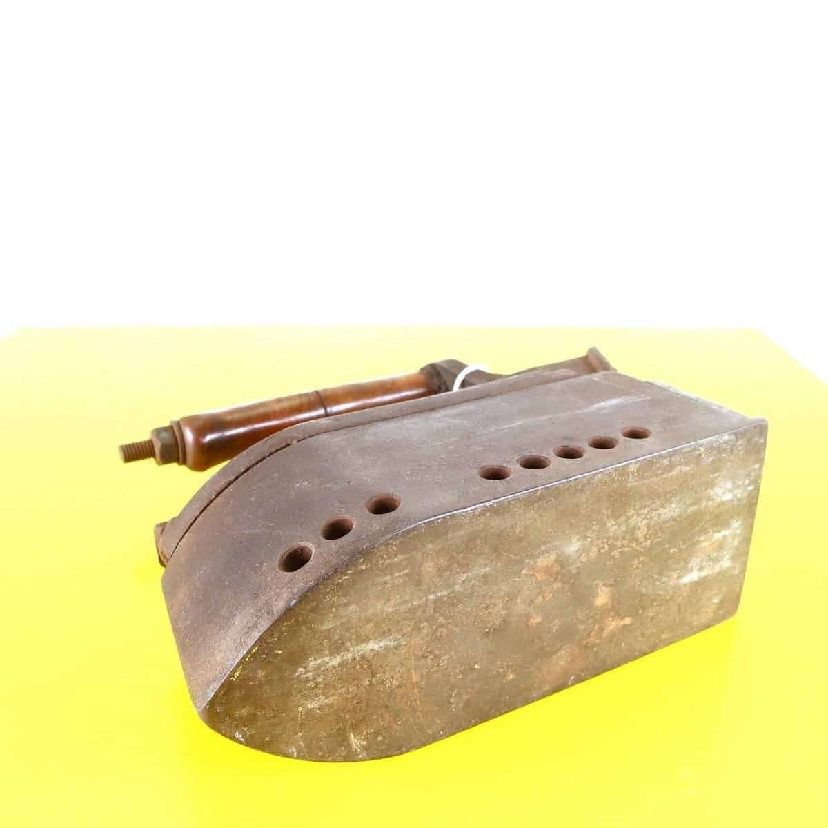 Vintage Metal Iron By La Sartotecnica With Wooden Handle photo vintage