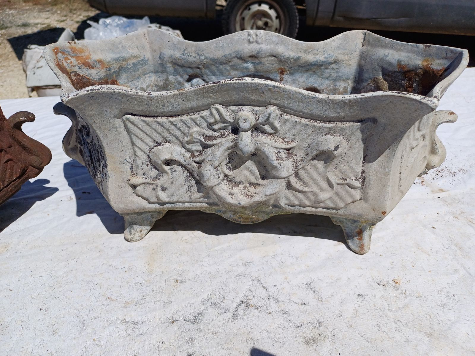 Pair Of 1900 Cast Iron Planters From Charleville Mézières In Rocaille Style photo furniture