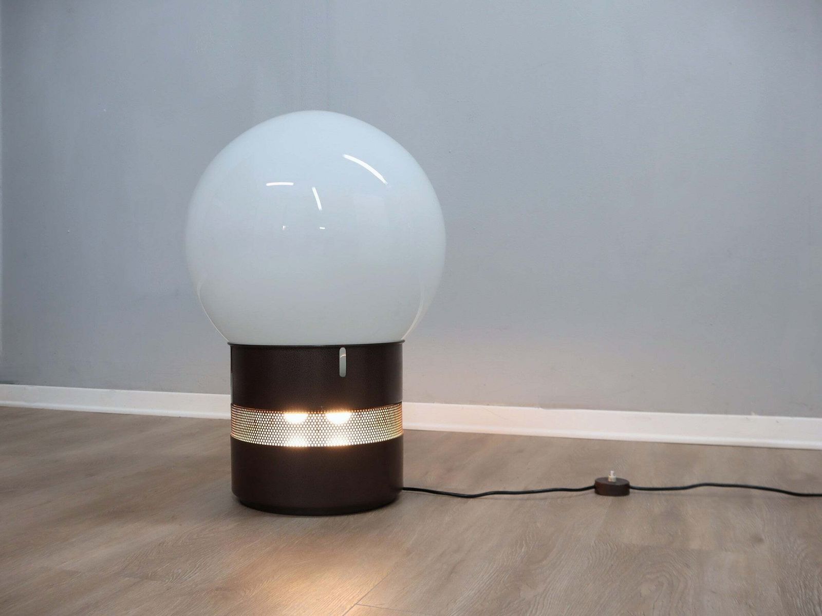 Gae Aulenti "Mezzo Oracle" Lamp For Artemide 1960s