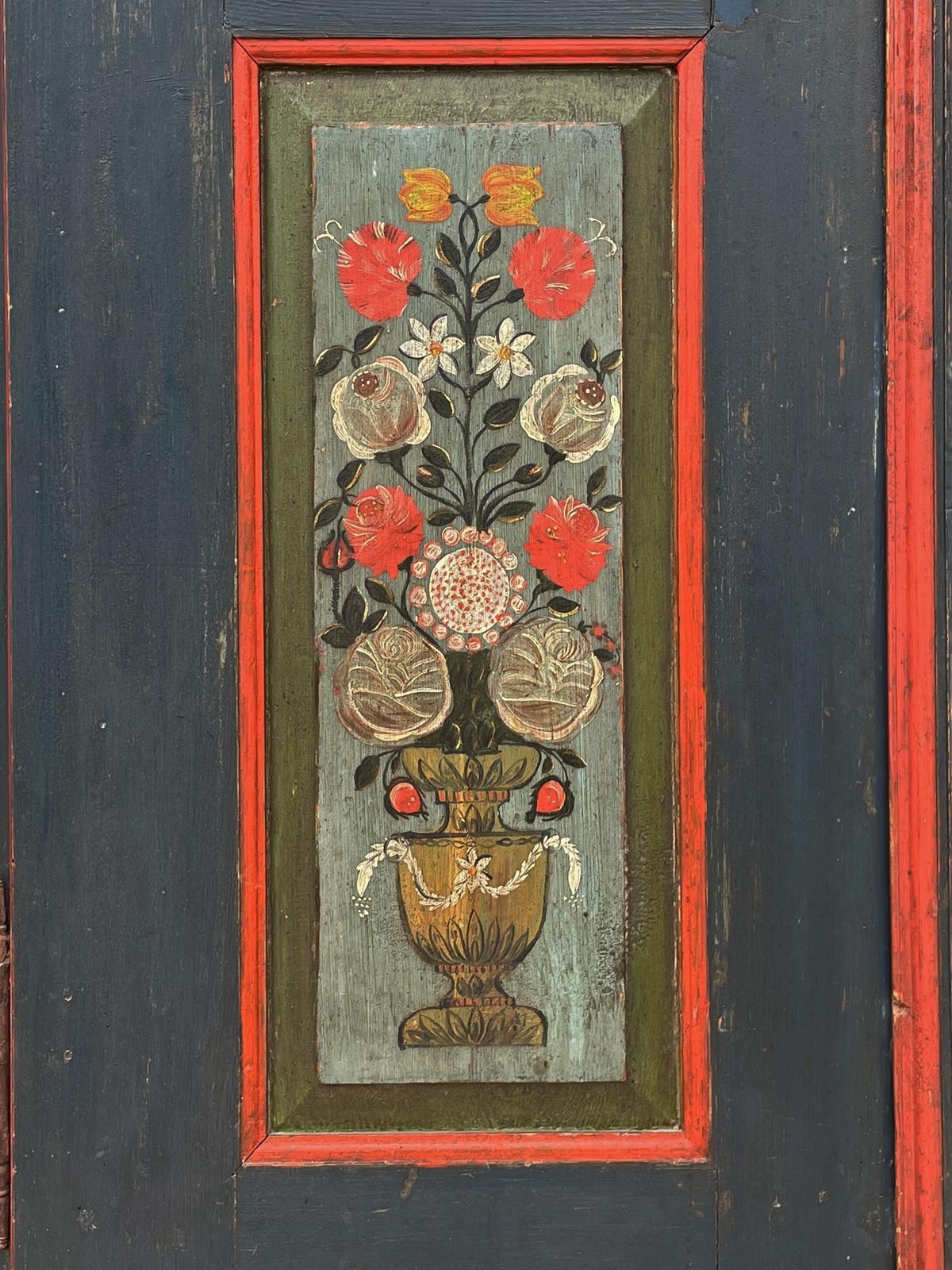 photo buy 1825 Blue Floral Painted Cupboard