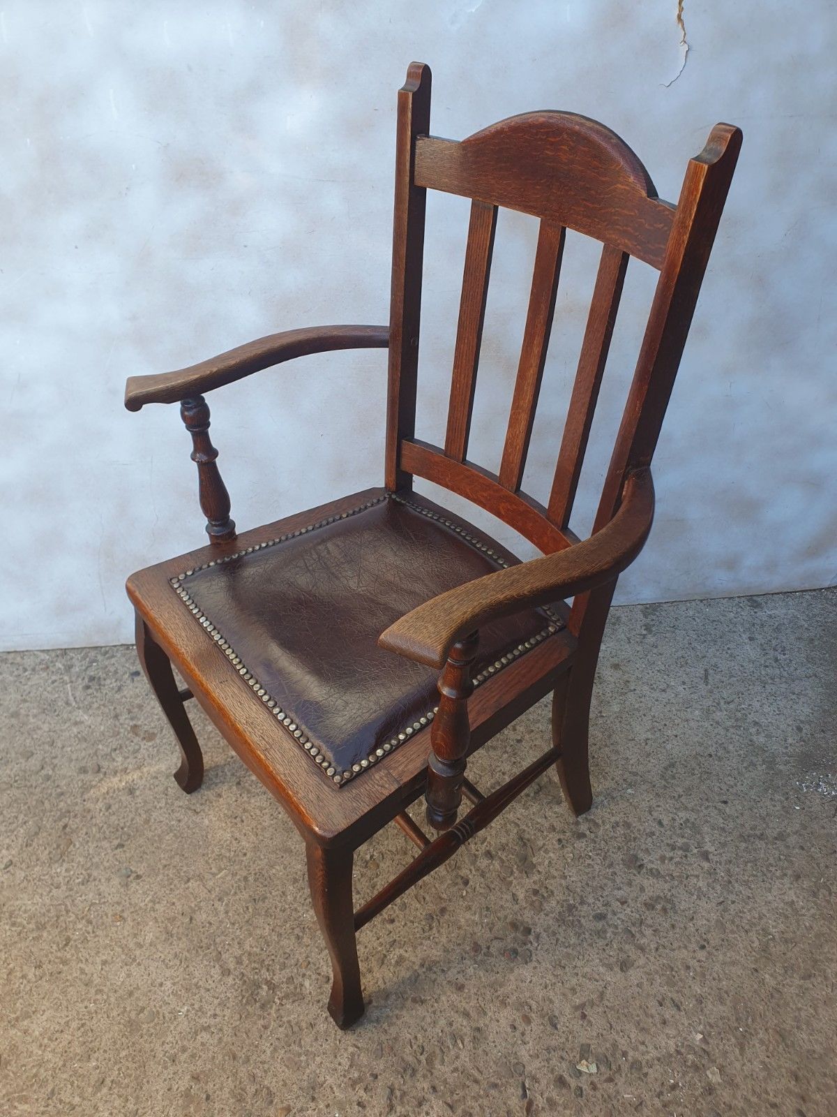 An Arts And Crafts Leather Upholstered  Oak Armchair / Desk Chair photo vintage