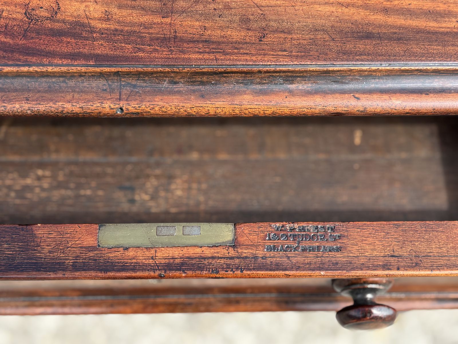 photo furniture 18th Century George III Period Mahogany Writing Table Stamped W.Priest