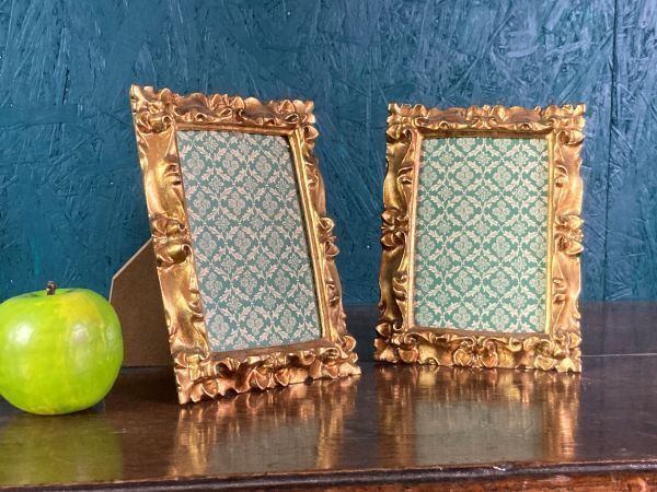 A Fine Cute Pair Of Vintage Italian Carved Gilt Wood Picture Frames photo 125.0