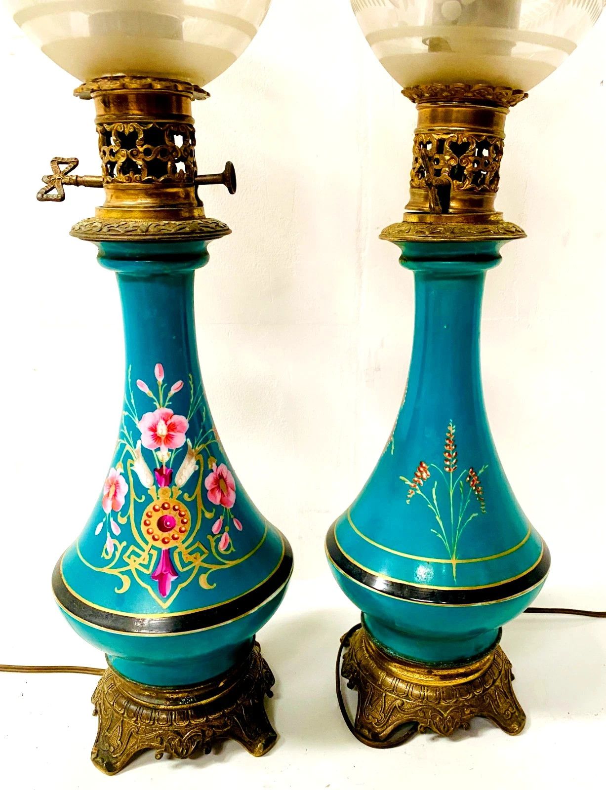 Lighting Pair Of Napoleon III Polychrome Porcelain Lamps 19th Century photo
