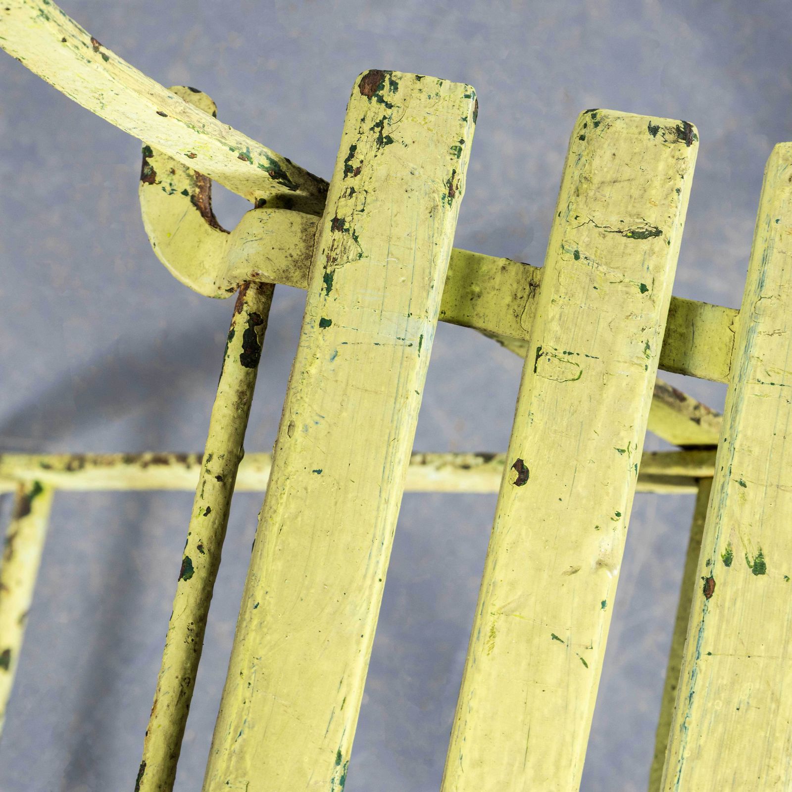 1950's Original English Pavilion Faded Green Folding Chairs   Set Of Four photo vinterior