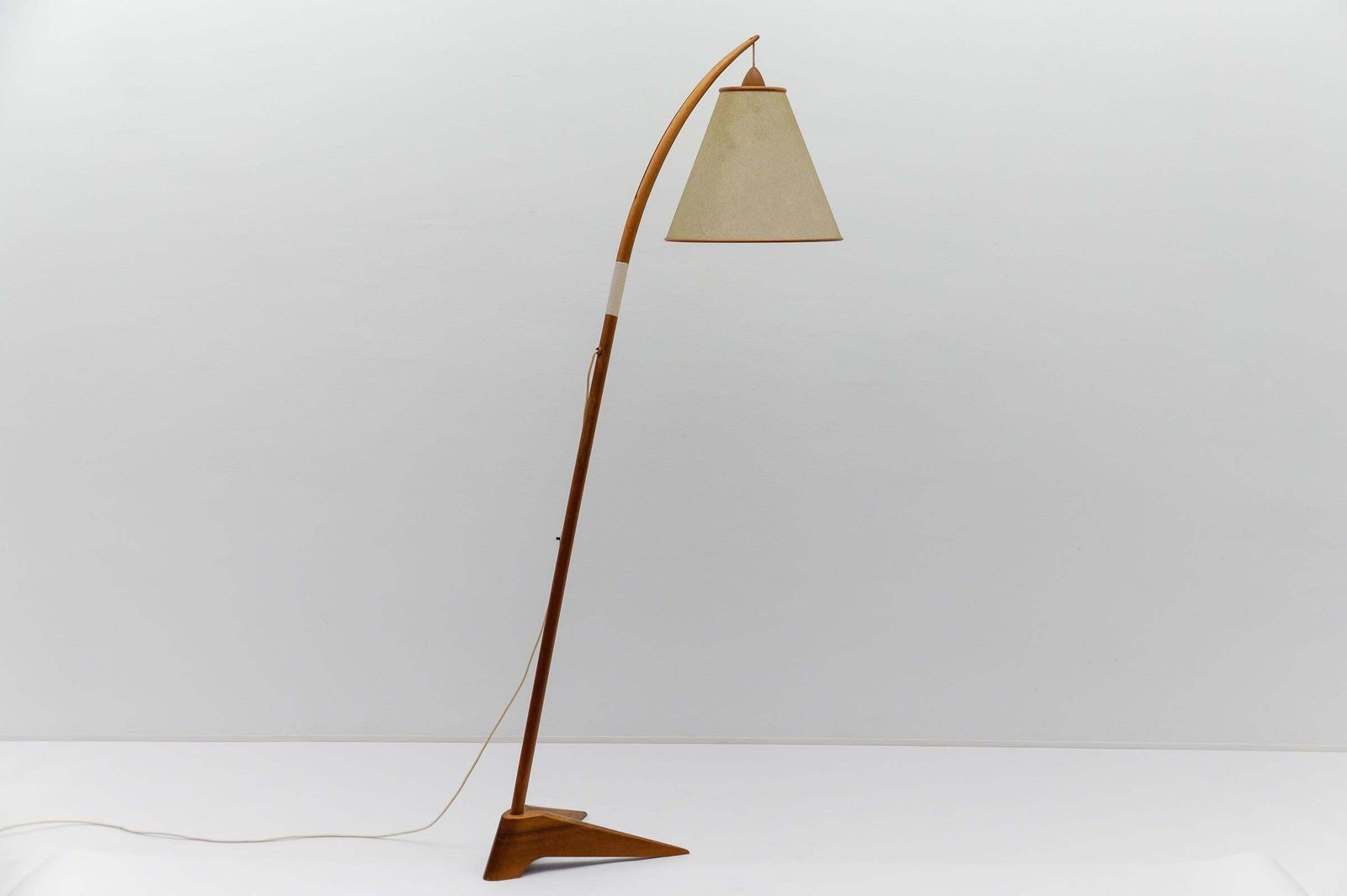 Mid Century Modern Scandinavian Wooden Arc Floor Lamp, 1950s photo vintage