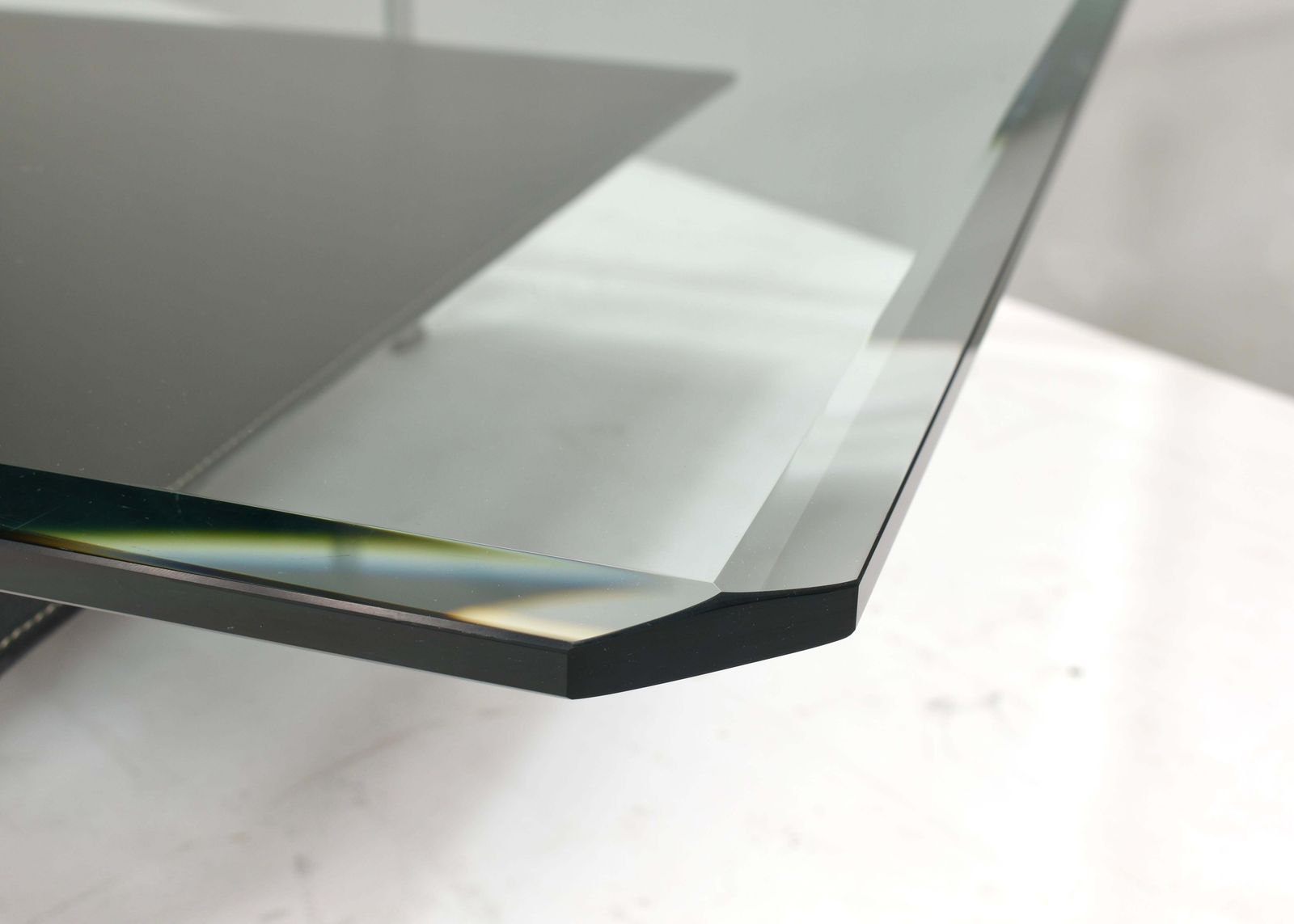 photo for sale 'Diesis' Coffee Table By Antonio Citterio & Paolo Nava For B&B Italia   Italy